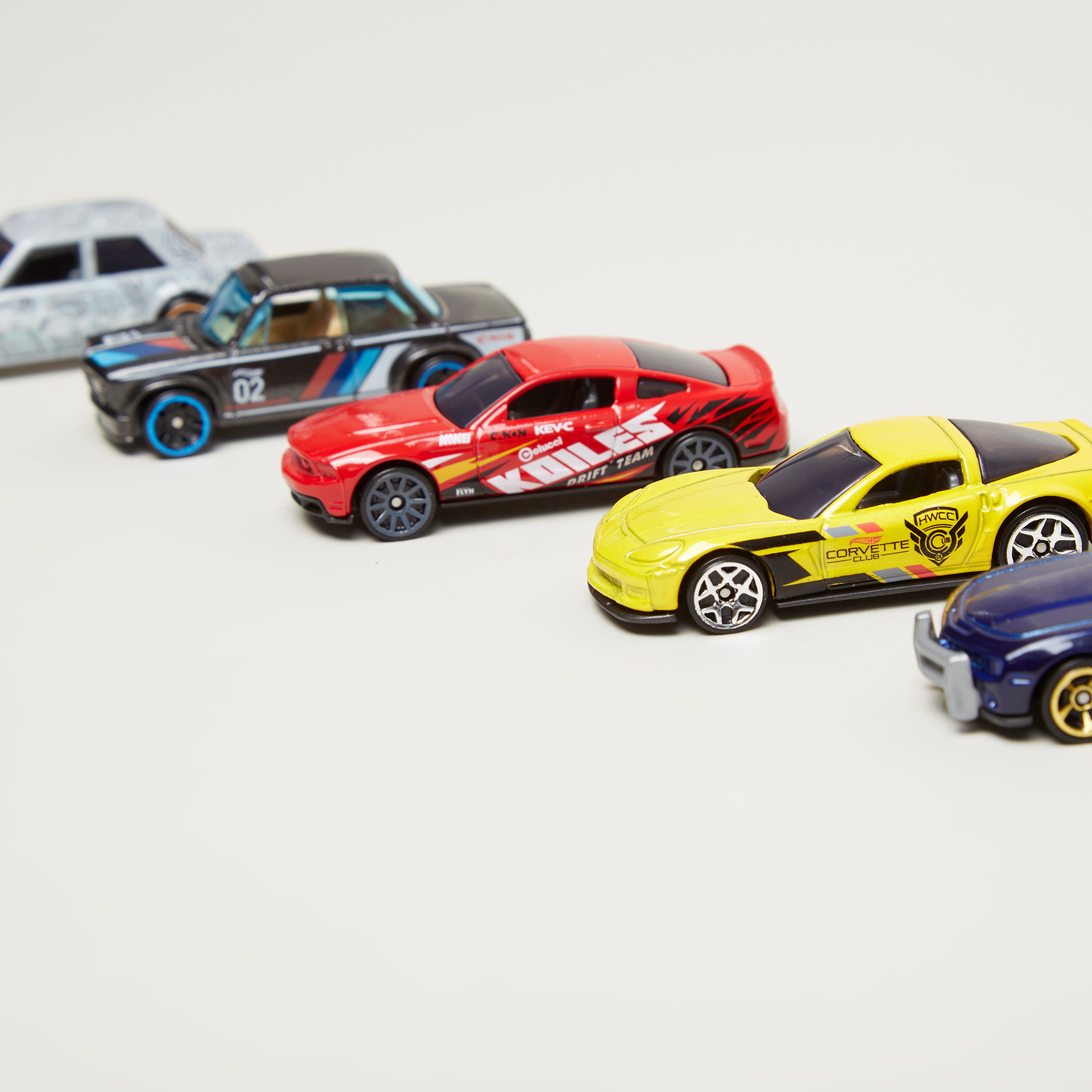 Hot Wheels 1:64 Scale Die-Cast Toy Cars, 5-Pack of Toy Race Cars (Styles May Vary)-toys-playvehicles-cars-image-2