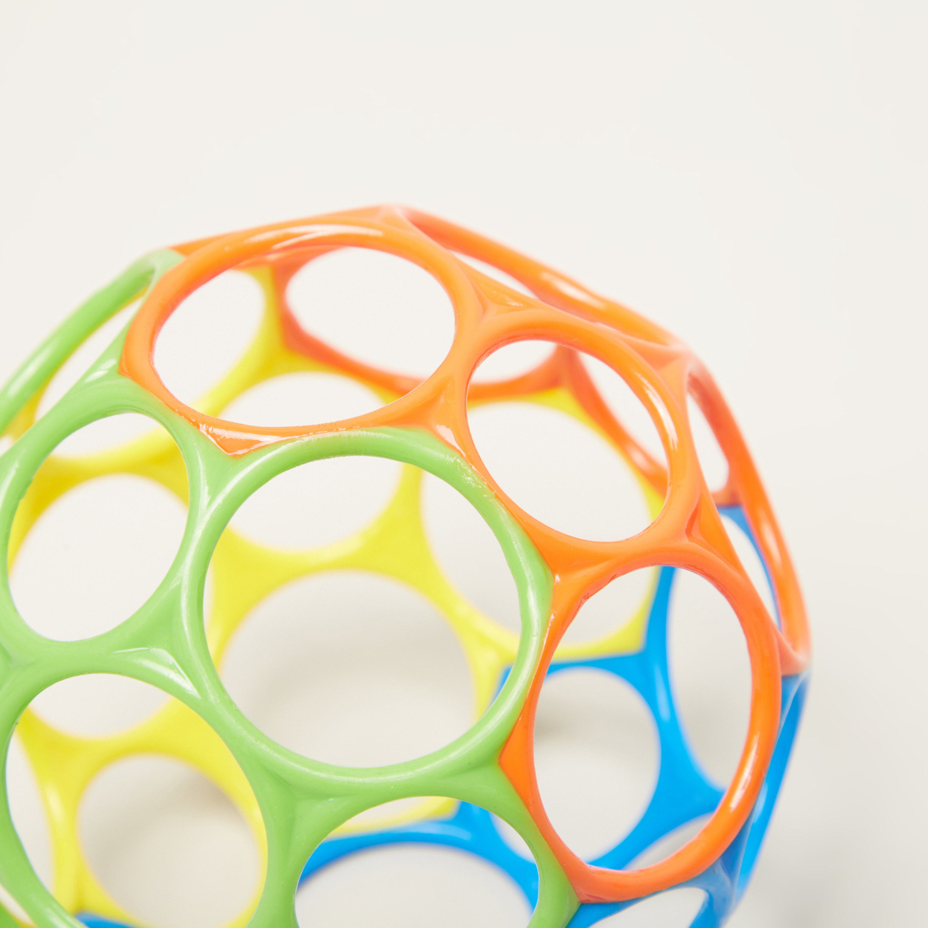 Bright Starts OBall Toy-toys-babyandtoddlertoys-rattlesandteethers-image-3