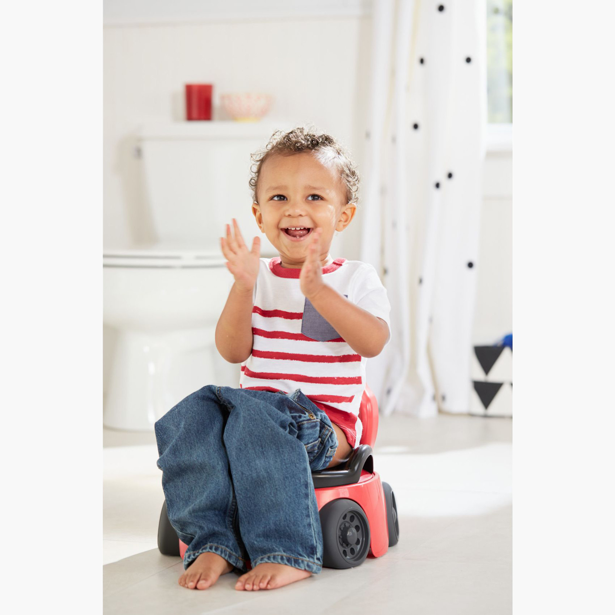 نونية سيارة سباق من ذا فيرست ييرز-baby-diapering-pottytraining-image-1