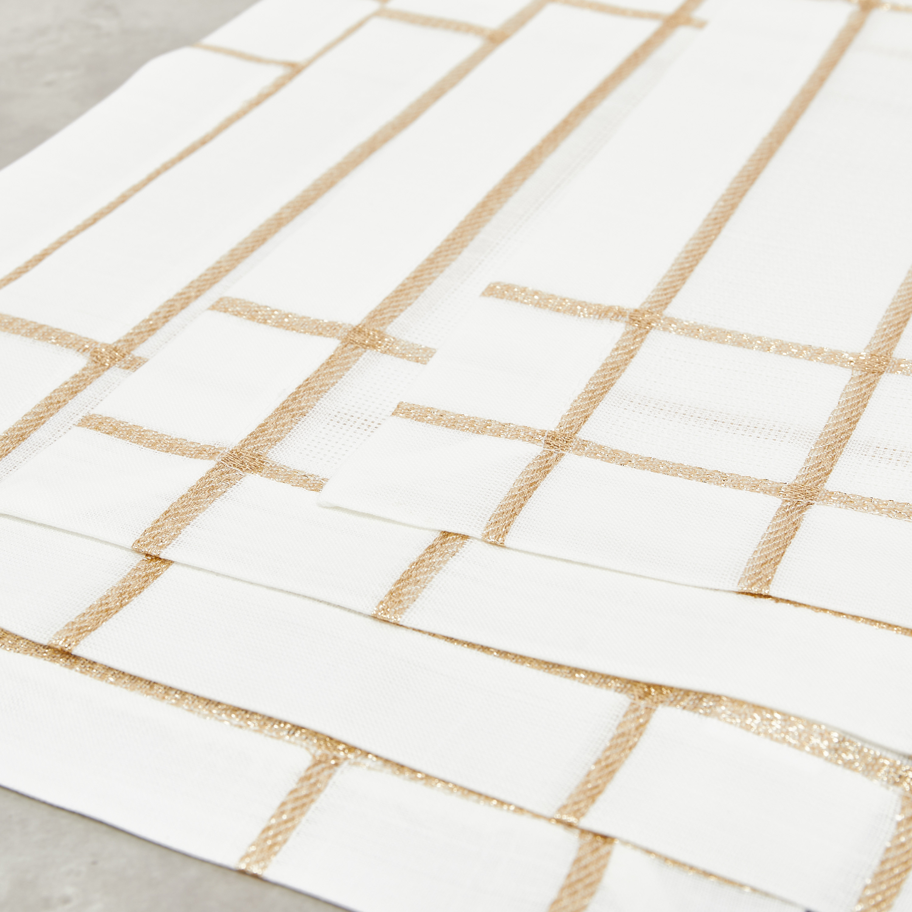Jex 4-Piece Placemat Set - 45x35 cms-household-dining-tablelinen-placemats-image-2