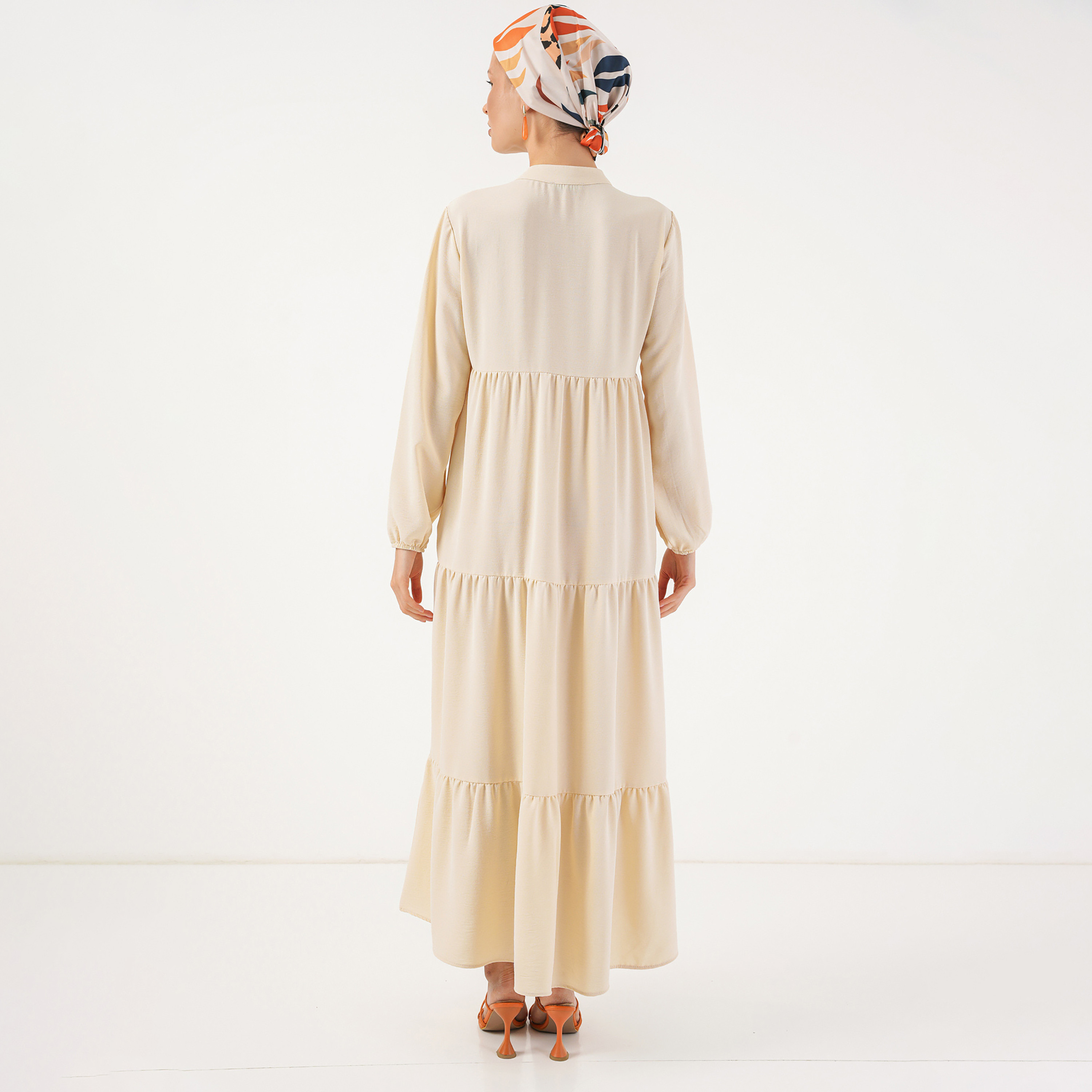فستان ماكسي نسائي بطبقات وياقة برباط من بيجدارت-women-clothing-dresses-image-7