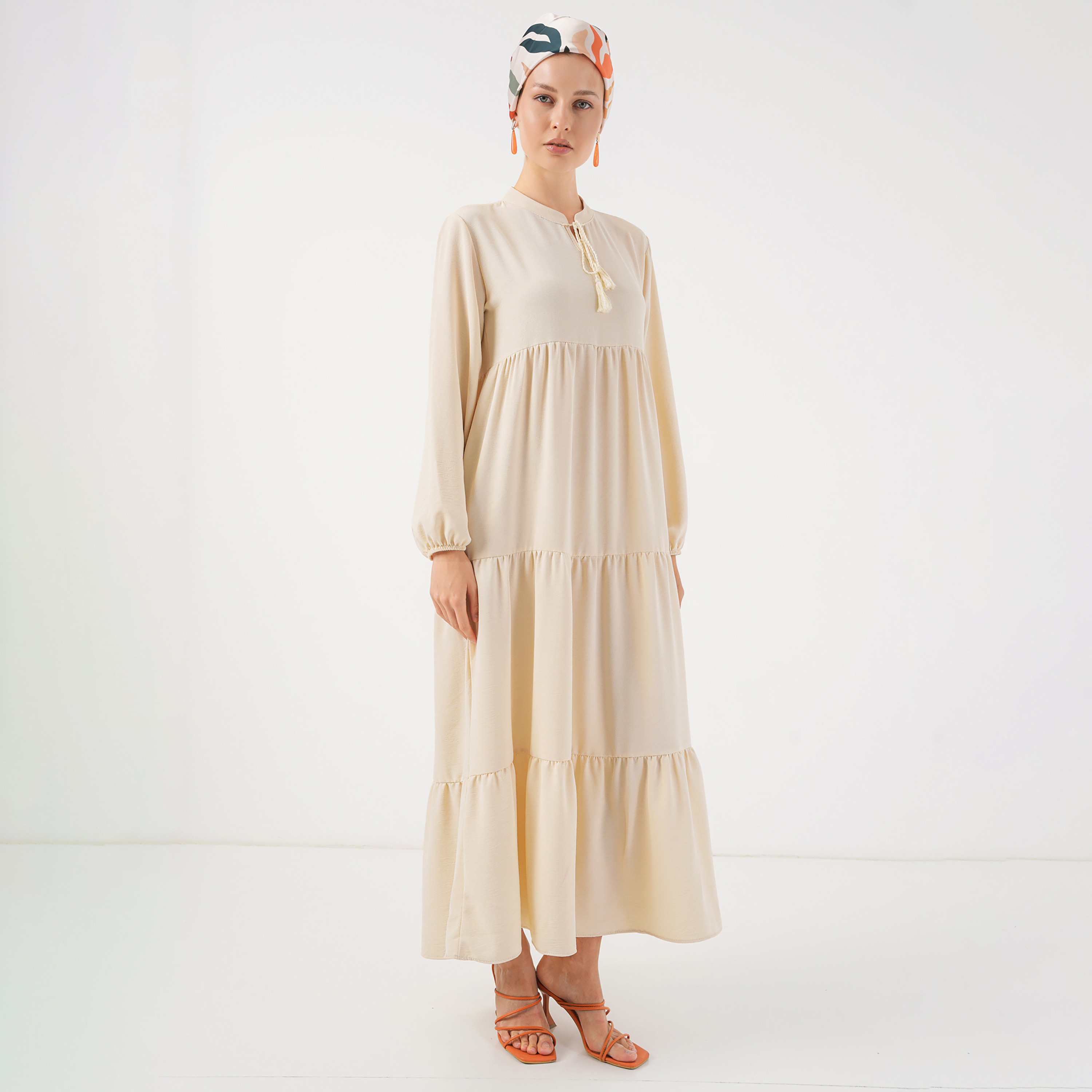 فستان ماكسي نسائي بطبقات وياقة برباط من بيجدارت-women-clothing-dresses-image-8