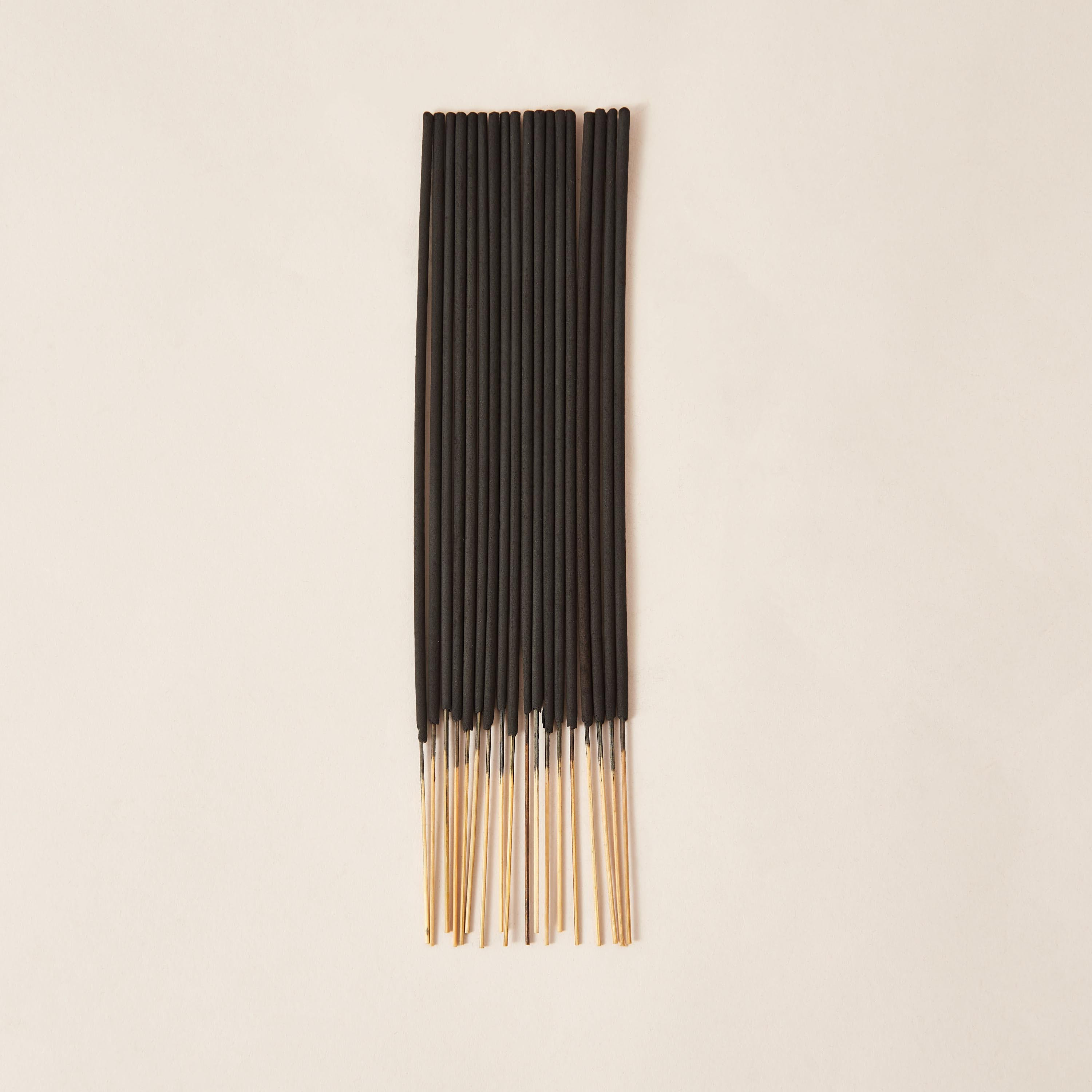 Elite d'Art Dark Amber Incense Stick - Set of 60-household-homefragrance-potpourri-image-1
