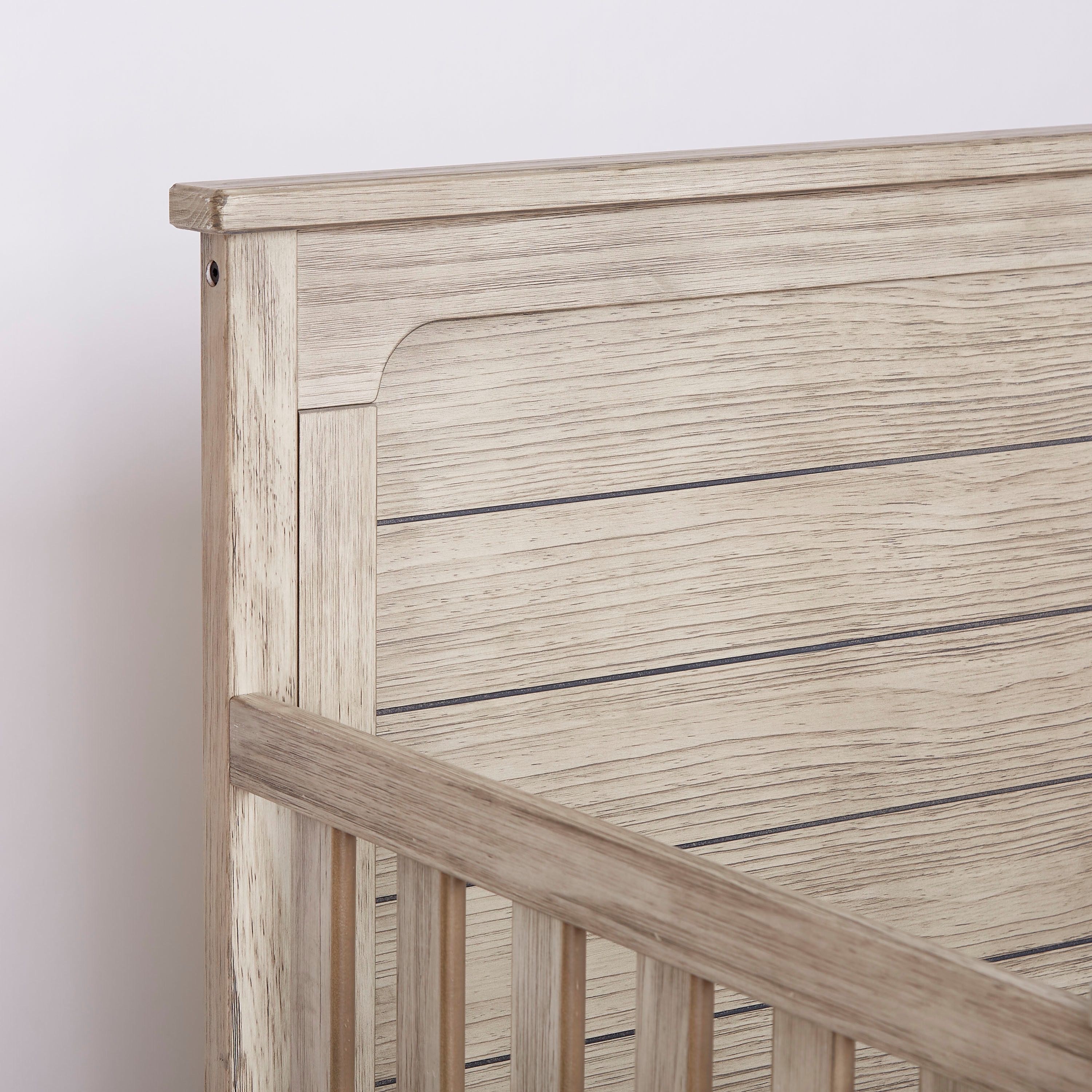 سرير أطفال 3 في 1 مونتيري من دلتا -baby-nursery-furniture-cribsandbeds-babycribs-image-3