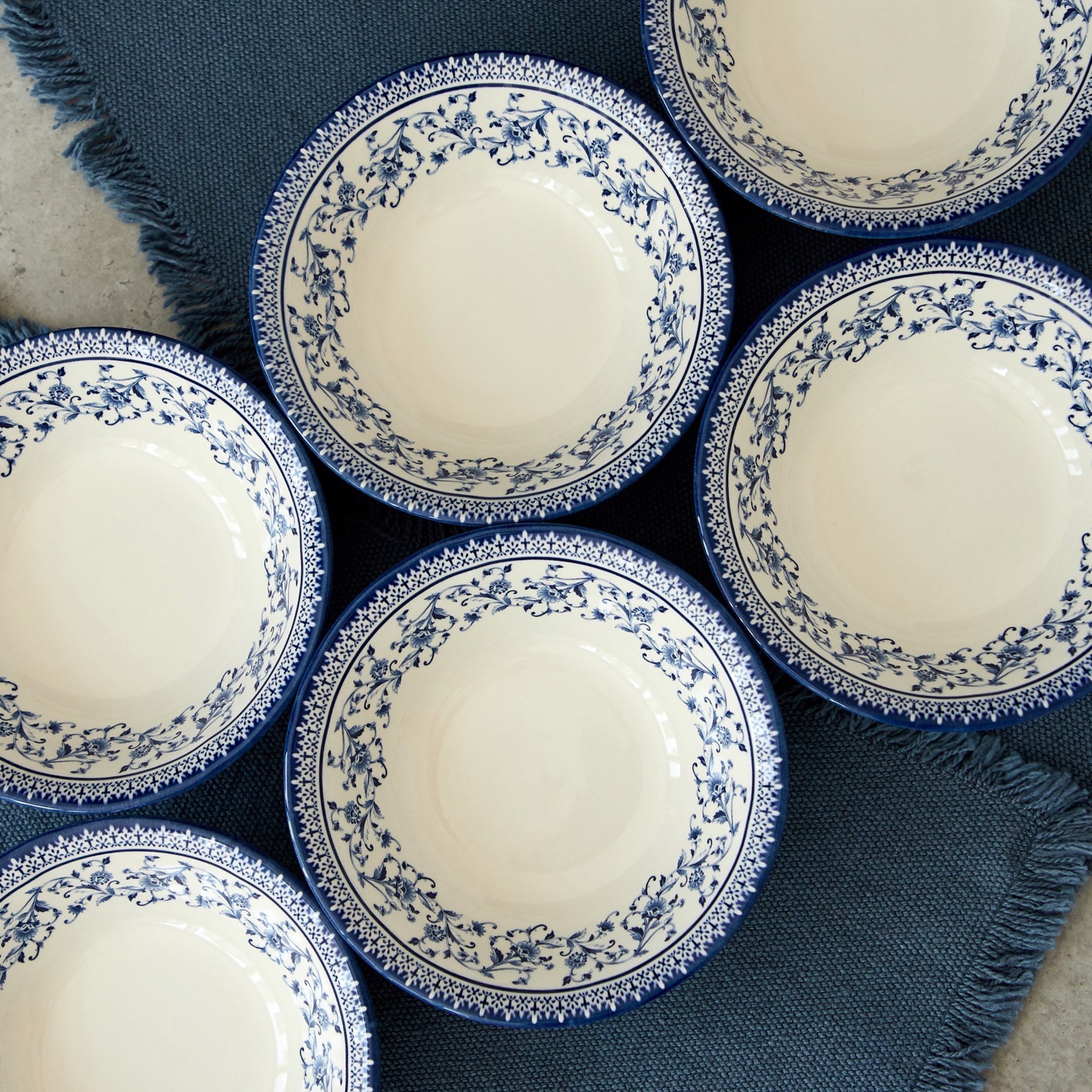 طقم عشاء أستر 30 قطعة من كلايتان-household-dining-dinnerware-dinnersets-image-5