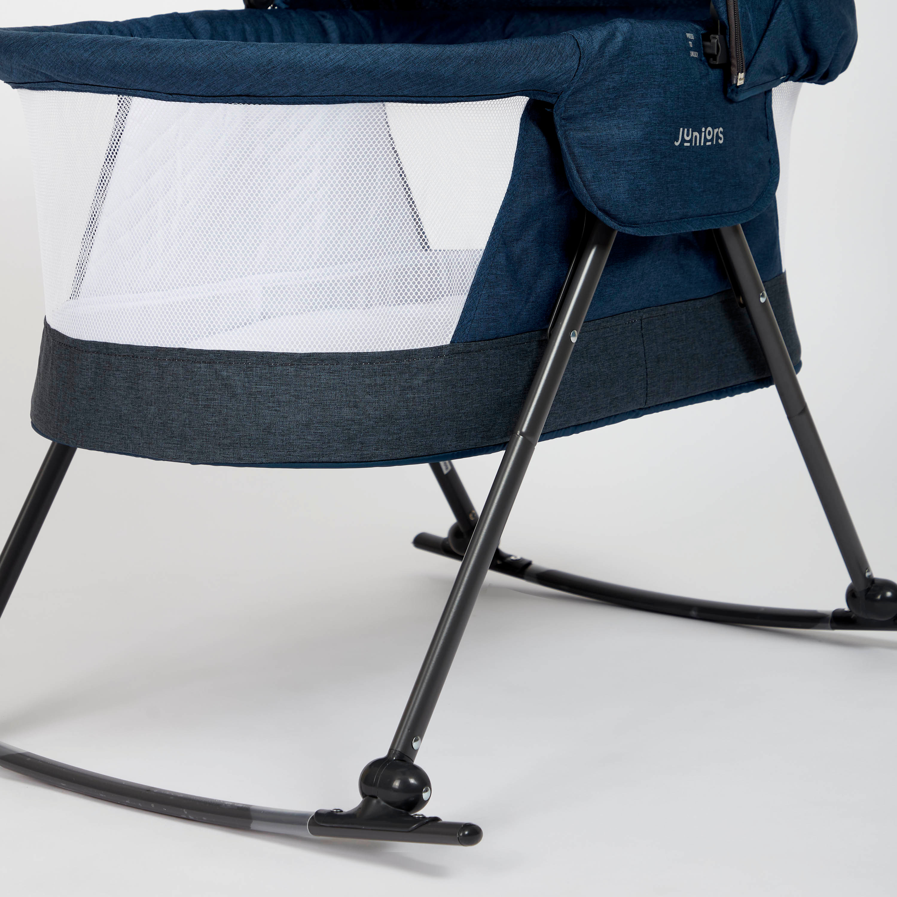 Juniors Daffodil Travel Bed-baby-nursery-furniture-cribsandbeds-bassinets-image-5
