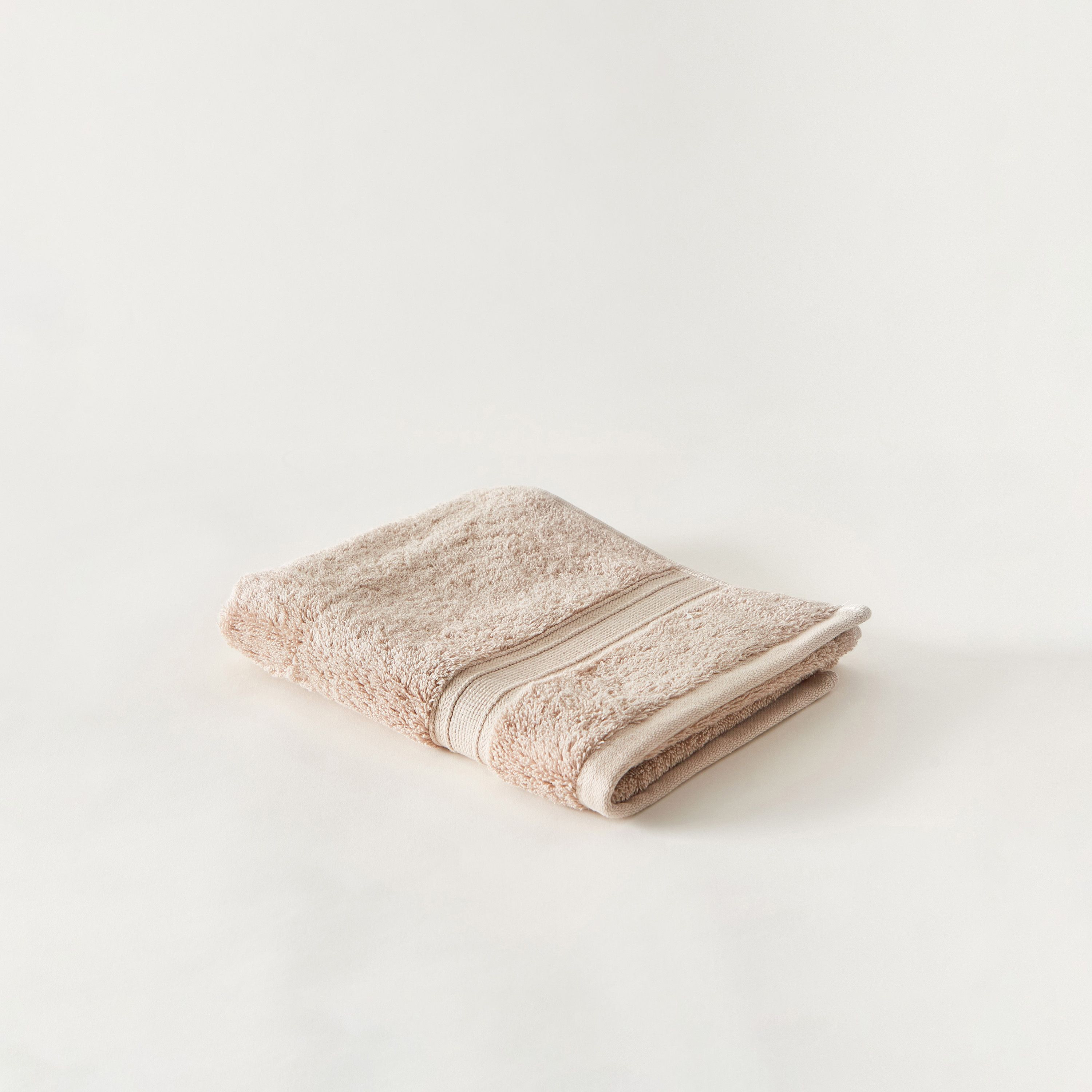 Egyptian Hand Towel - 70x40 cms-household-bathandlaundry-bathlinen-towels-image-2