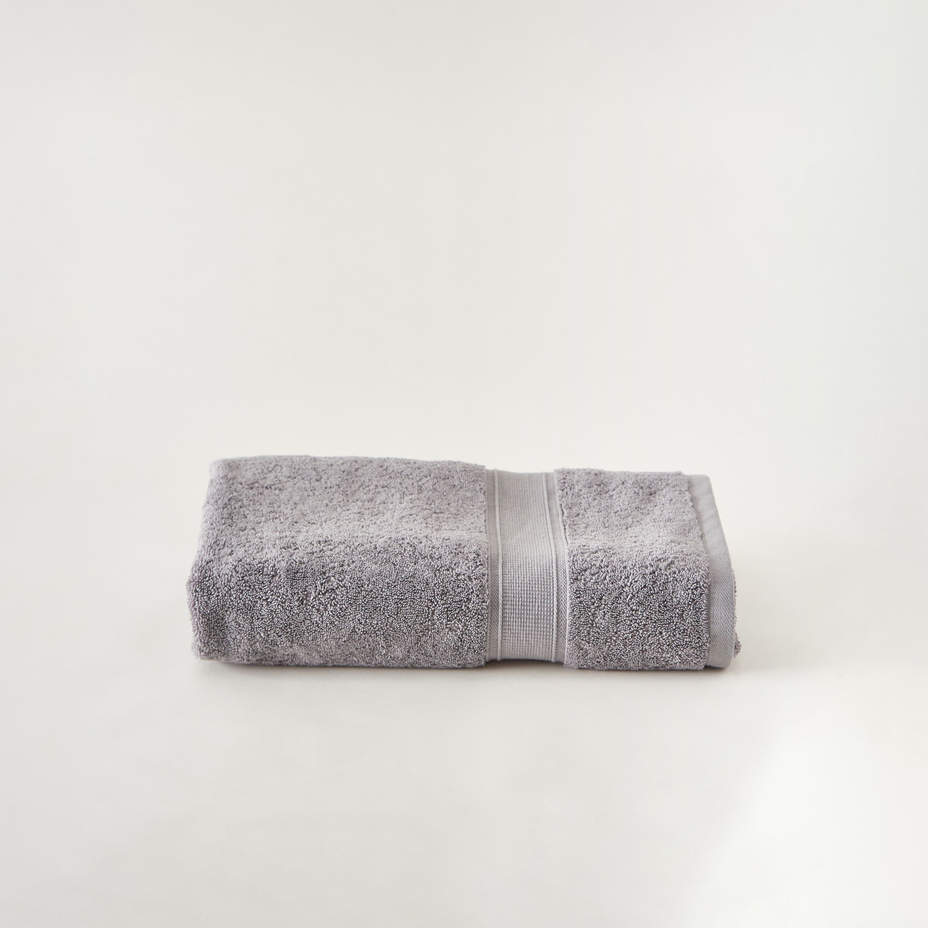 Egyptian Bath Towel - 140x70 cms-household-bathandlaundry-bathlinen-towels-image-1