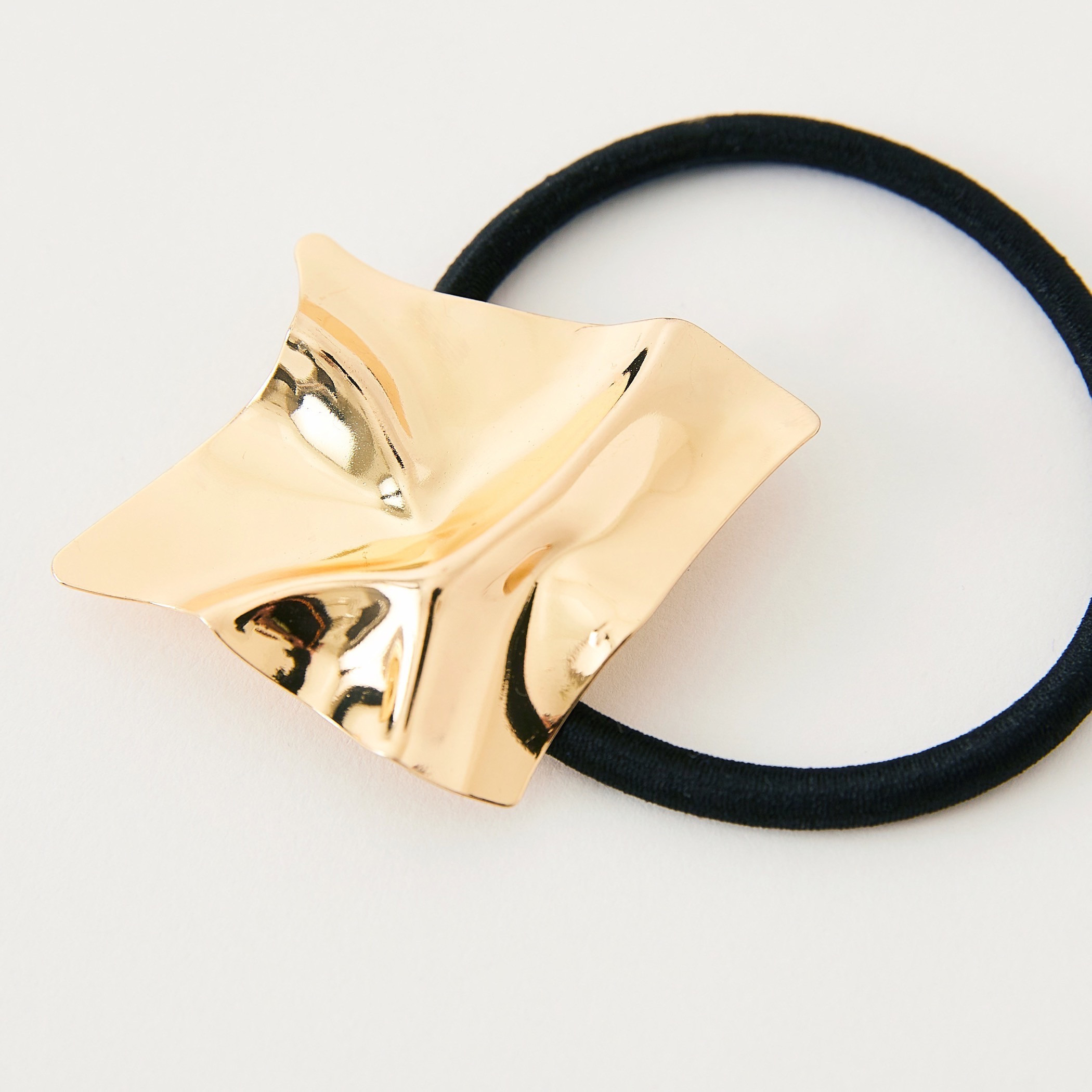 Ponytail Tie with Metal Charm-women-hairaccessories-others-image-3