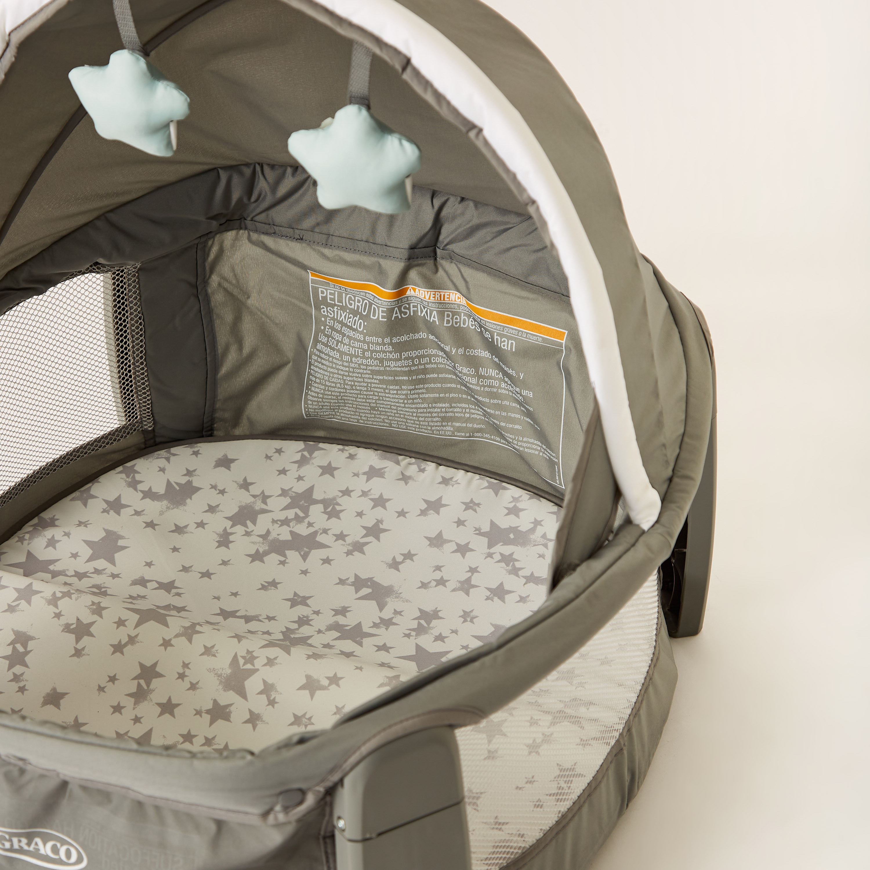 Graco Grey Convertible Travel Dome Playard Cum Bassinet with Wheels (Upto 3 months)-baby-nursery-furniture-cribsandbeds-travelcots-image-2