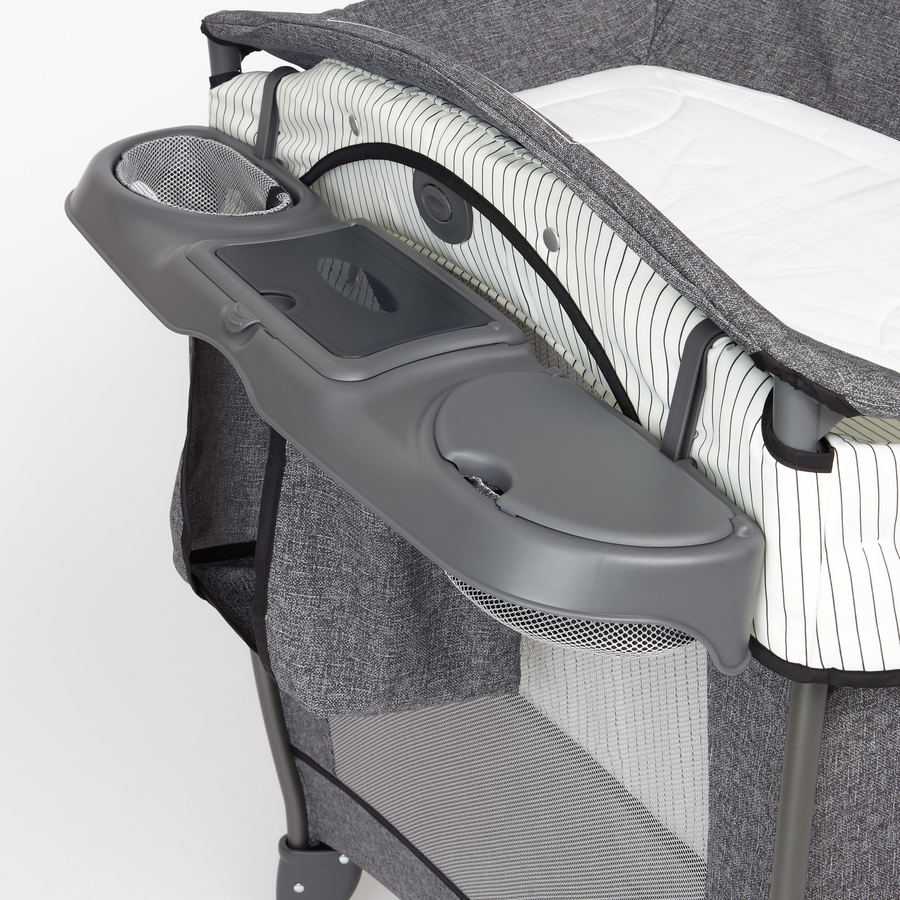 سریر جراكو كونتور بريستيج رمادي داكن للسفر مع لعبة بار وموسيقى (حتى 3 سنوات)-baby-nursery-furniture-cribsandbeds-travelcots-image-6