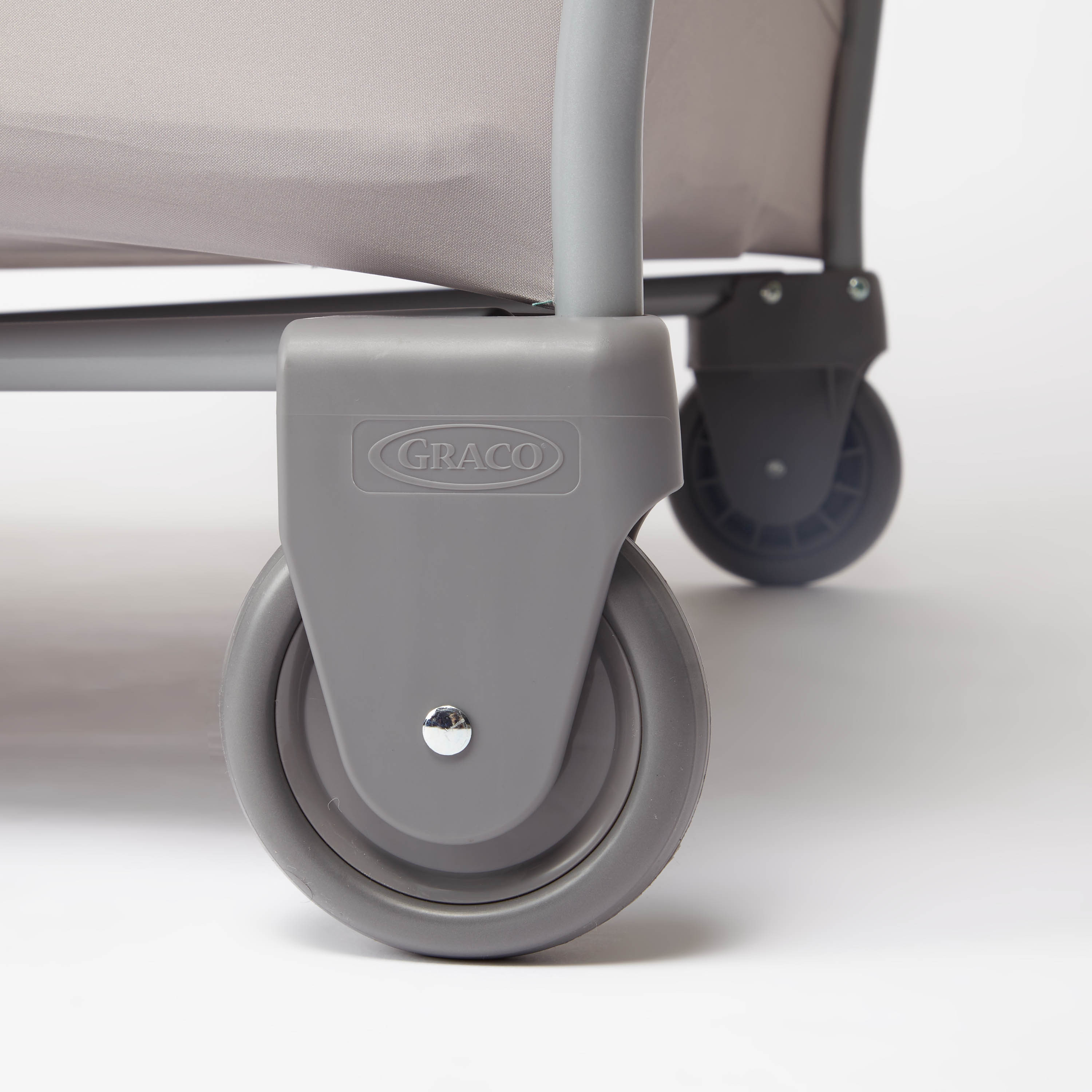 سرير أطفال متنقّل كونتور إلكترا من جراكو-baby-gear-travelcots-image-47