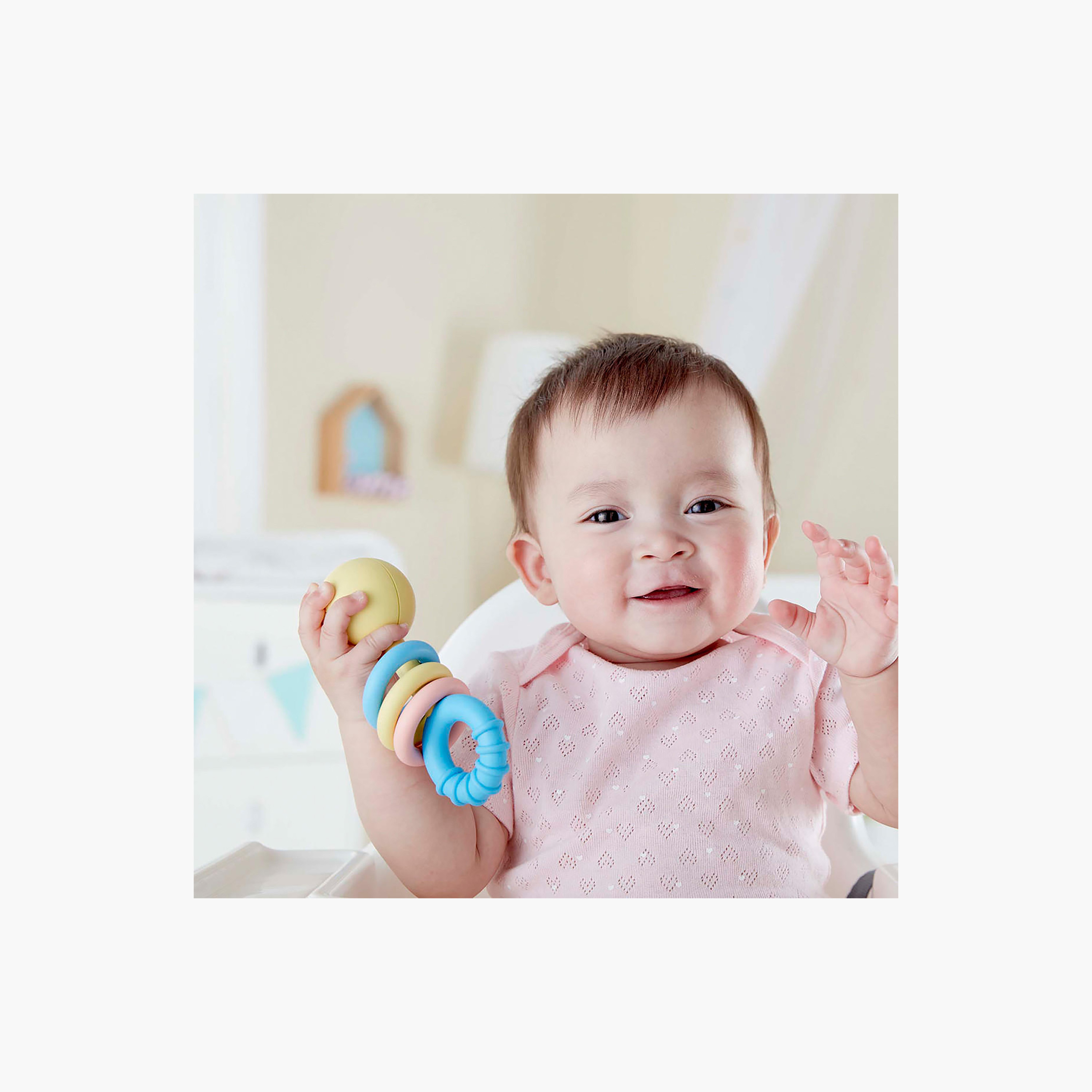 لعبة عضّاضة وخشخيشة من هيب-toys-babyandtoddlertoys-rattlesandteethers-image-4