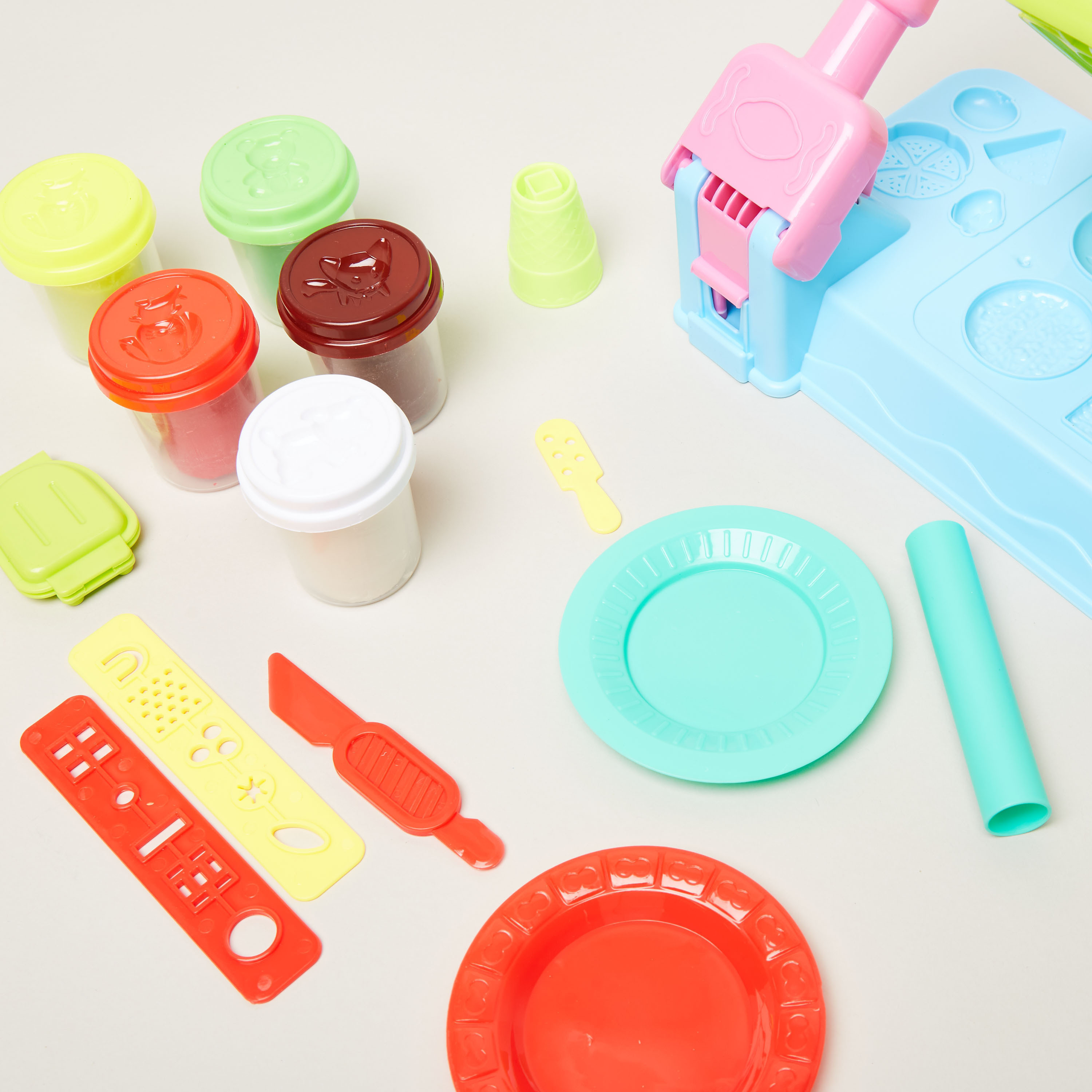 مجموعة المطعم الغربي اللذيذ YIQIS-toys-educational-doughtoys-image-3