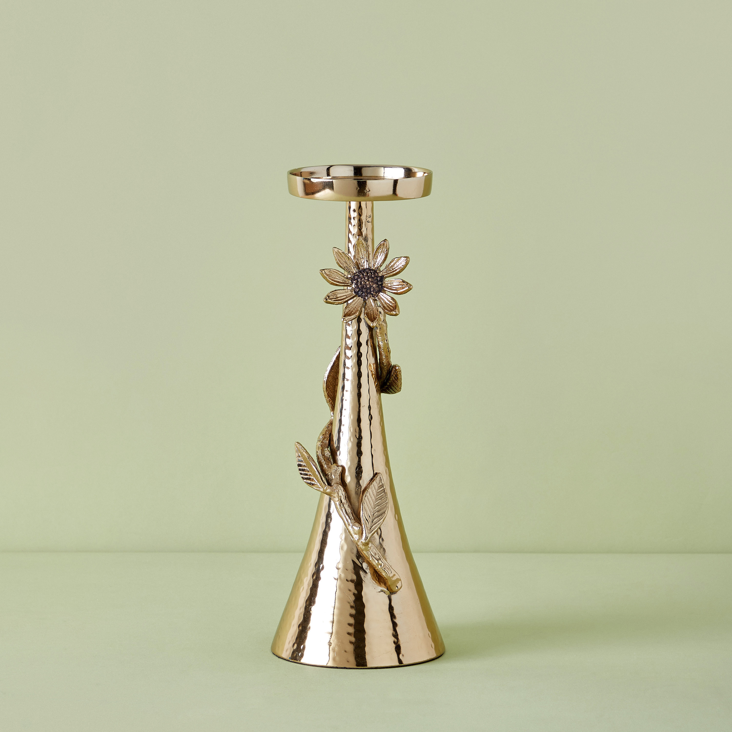 حامل شموع مطروق بزينة عباد الشمس - 28 سم-household-decor-candleholdersandlanterns-image-1