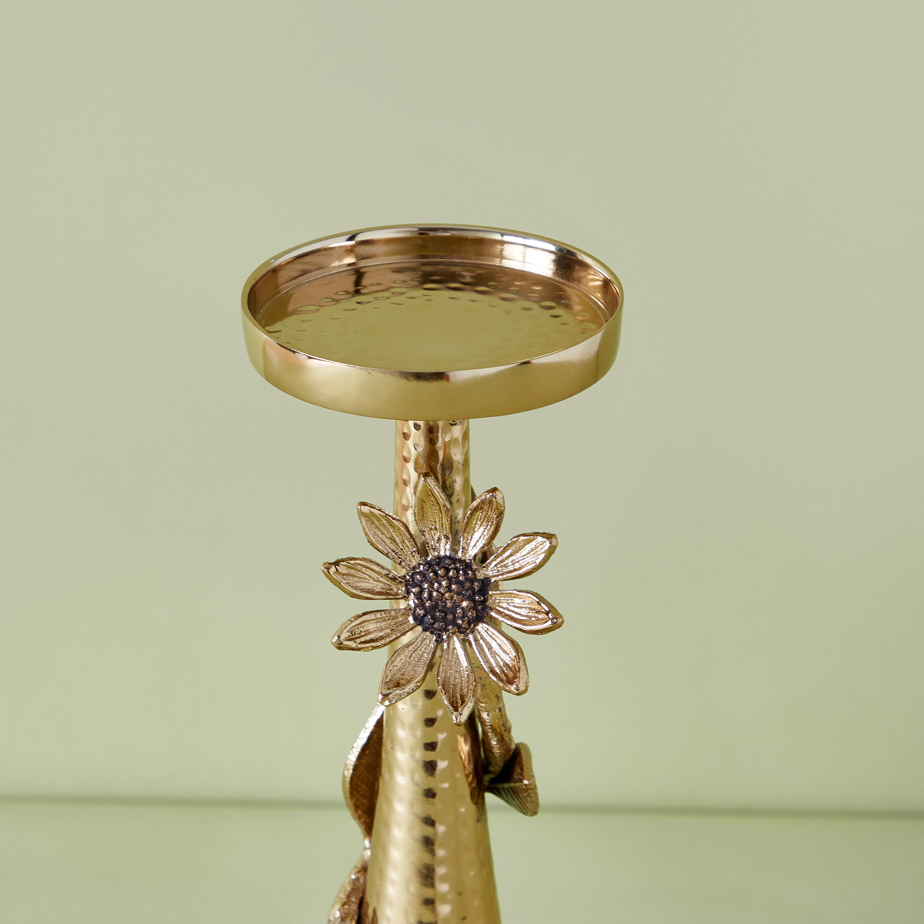 حامل شموع مطروق بزينة عباد الشمس - 28 سم-household-decor-candleholdersandlanterns-image-2