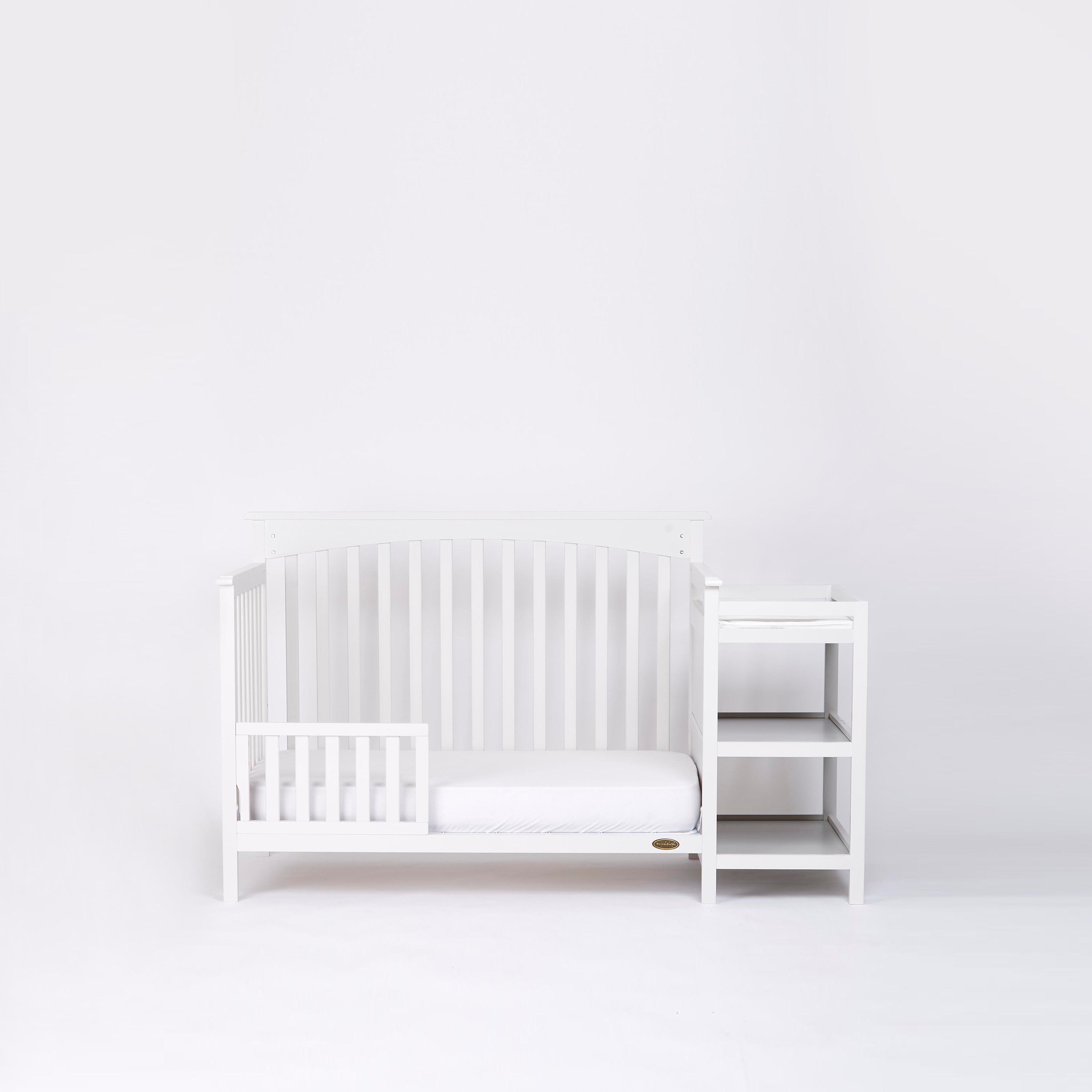 Dream On Me Chloe Crib with 3-in-1 Convertible Design and Storage (Up to 5 years)-baby-nursery-furniture-cribsandbeds-babycribs-image-2