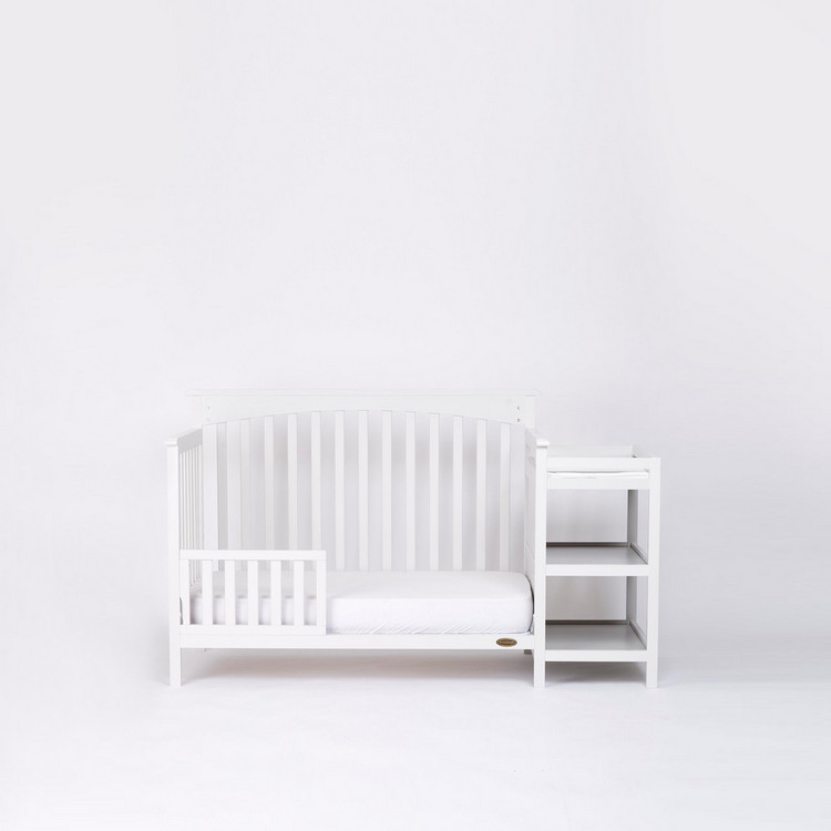 Dream On Me Chloe 3-In-1 Convertible Crib with Changer