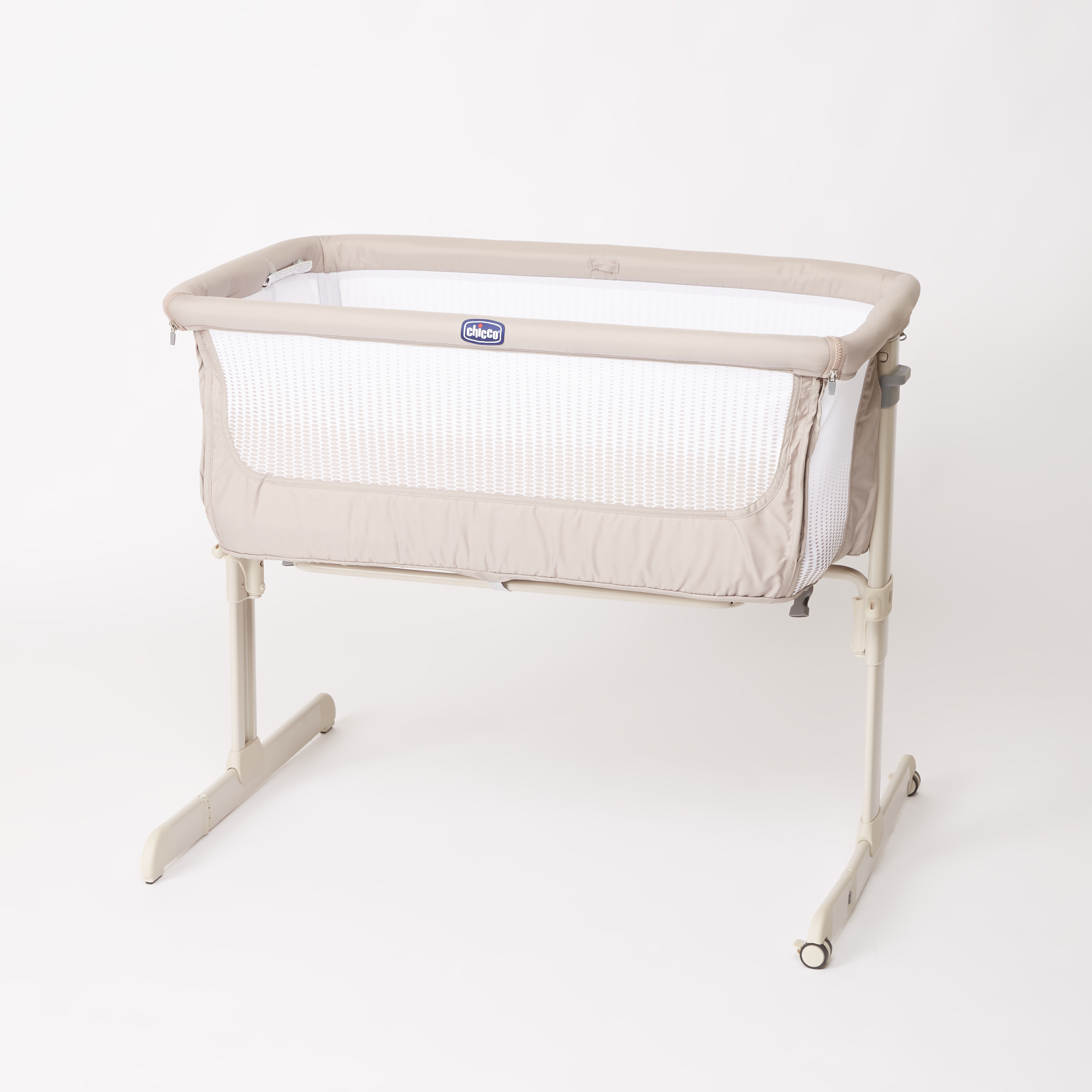 Chicco side hot sale crib