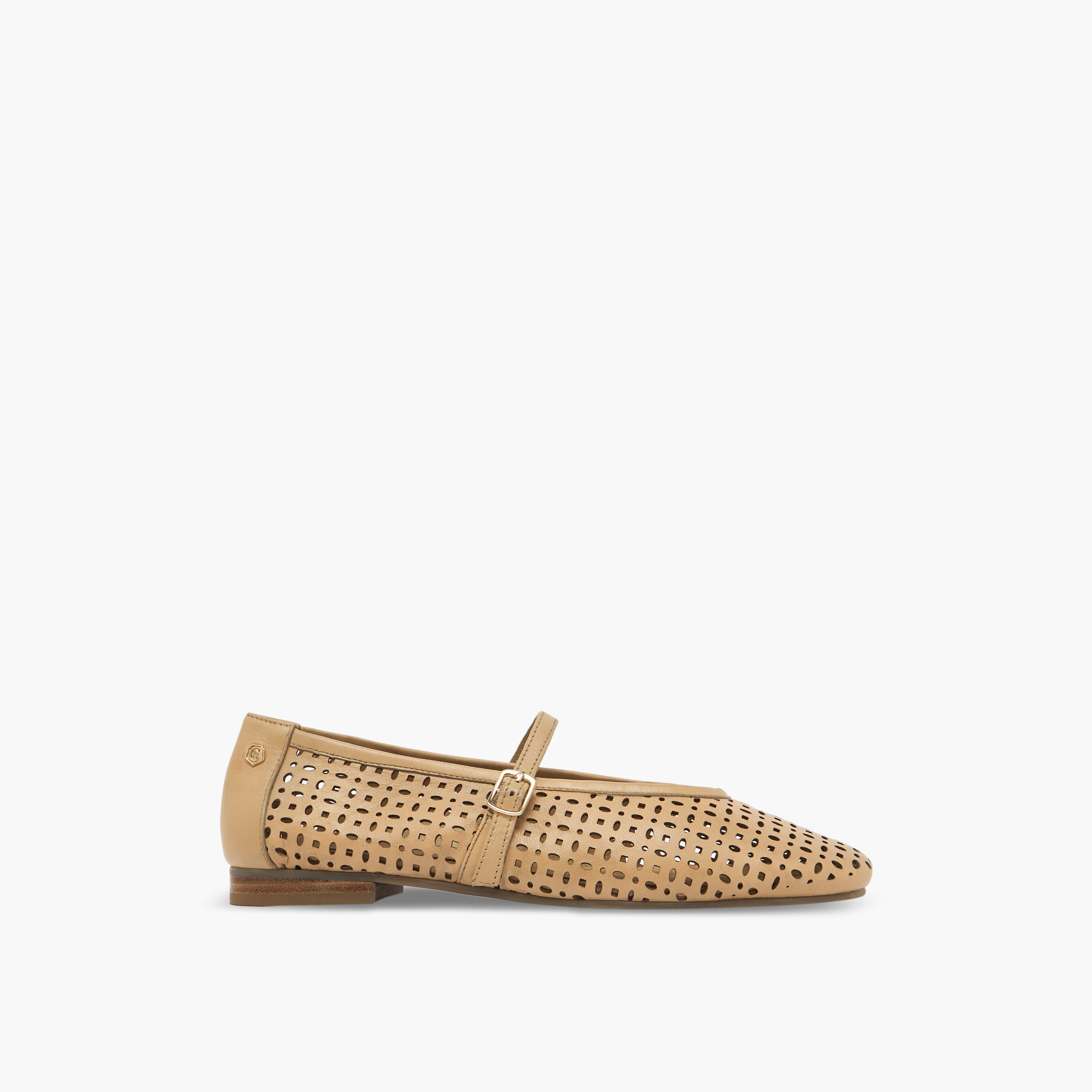 حذاء ماري جين جلد بتفاصل مفرغة بالليزر من كارميلا-women-shoes-ballerinas-image-3