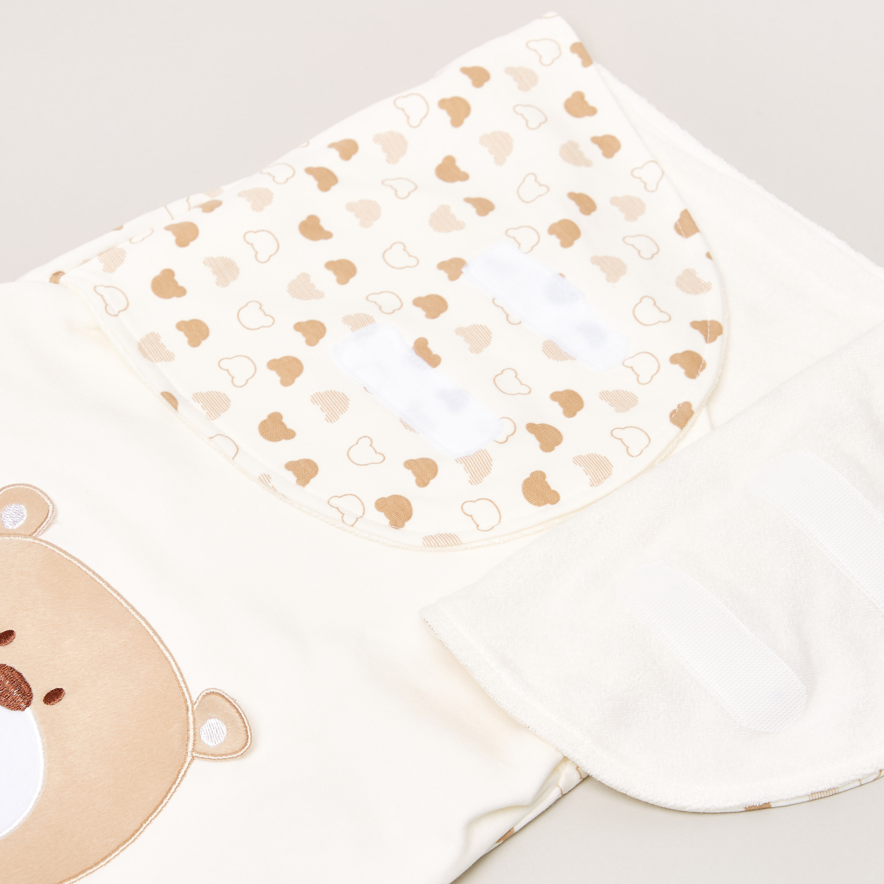 Juniors Printed Baby Cuddle Wrap-baby-nursery-blanketsandswaddles-swaddlesandsleepingbags-image-3