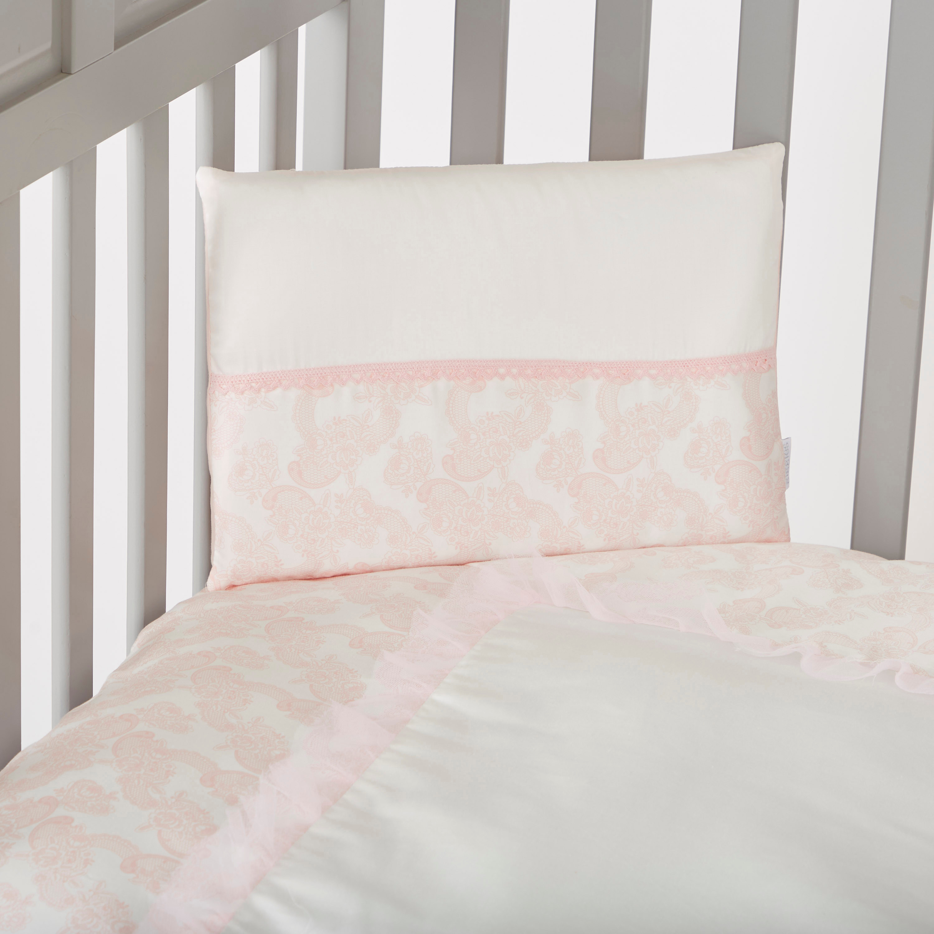 طقم لحاف قطعتين بطبعات من جيجلز-baby-nursery-babybedding-image-2
