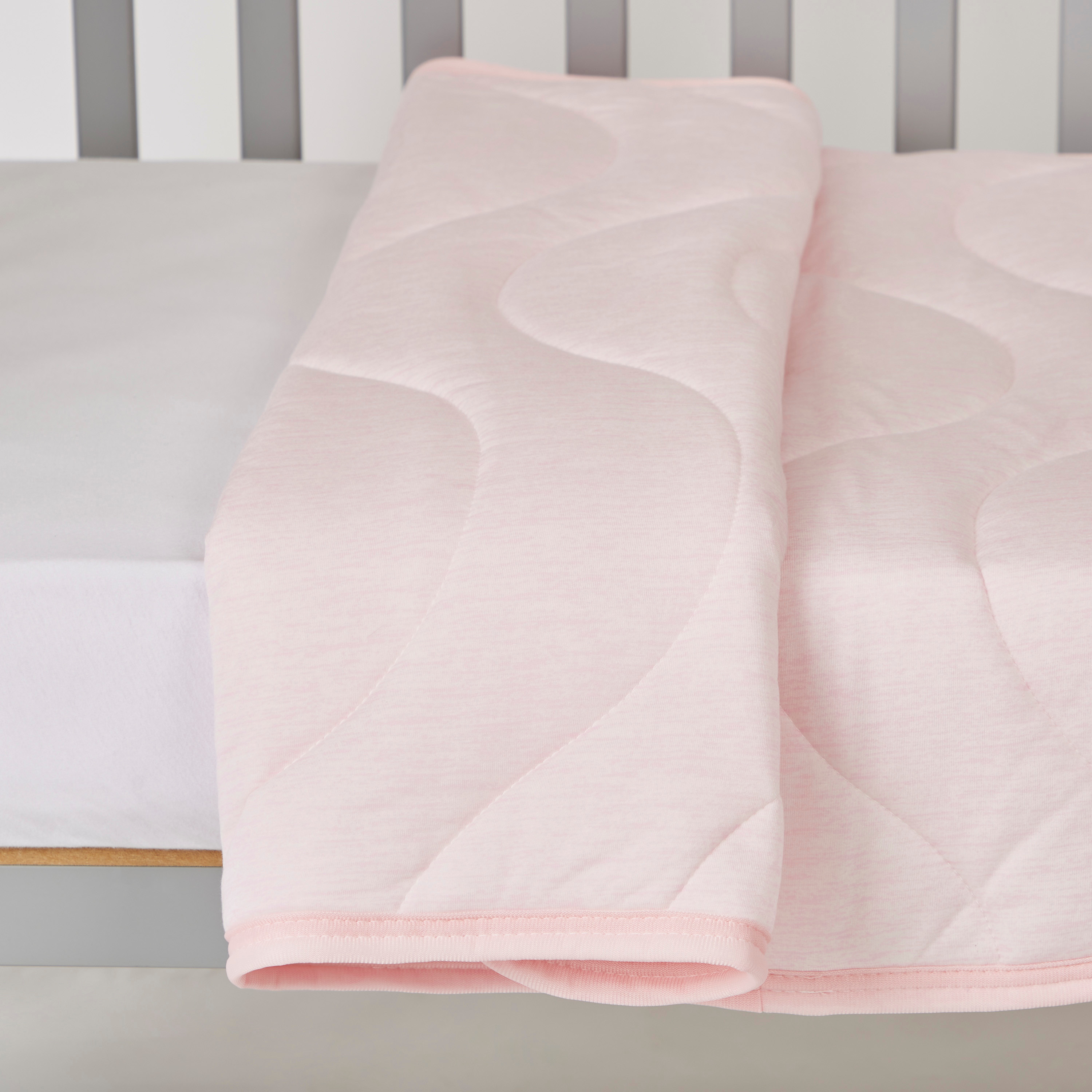 طقم لحاف مبطن قطعتين من جيجلز-baby-nursery-babybedding-image-2