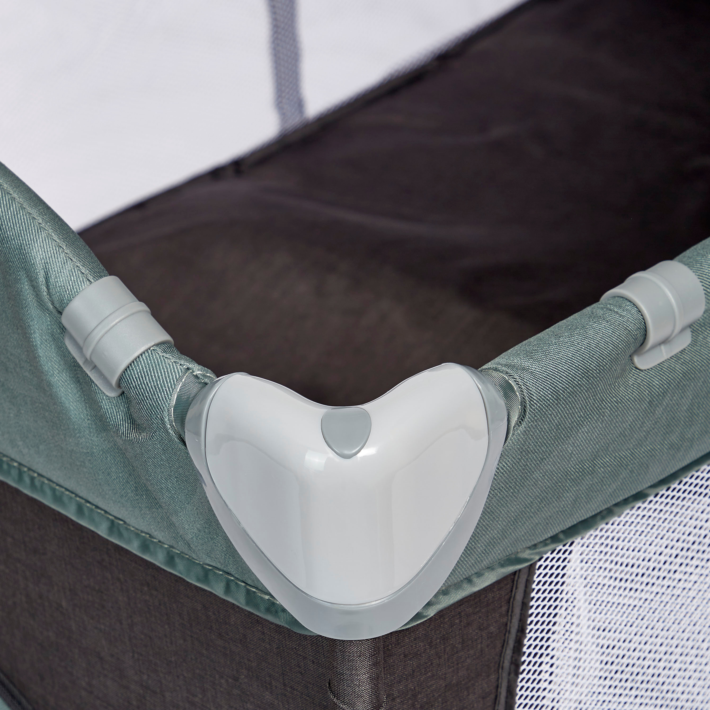 Juniors Devon Travel Cot with Canopy-baby-nursery-furniture-cribsandbeds-travelcots-image-6