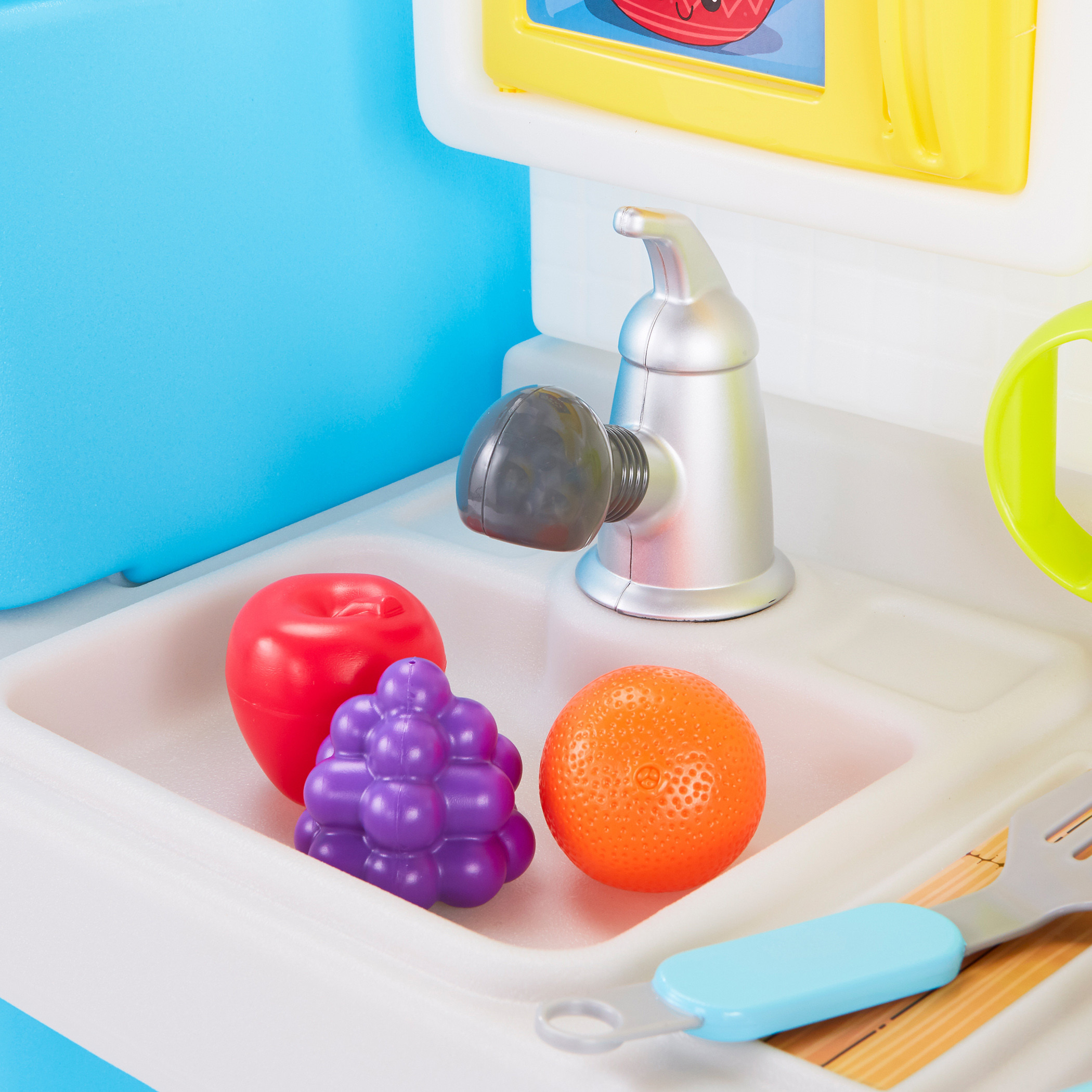 مجموعة المطبخ تيستي جونيور بيك آند شيك من ليتل تايكس-toys-roleplay-kitchensets-image-15