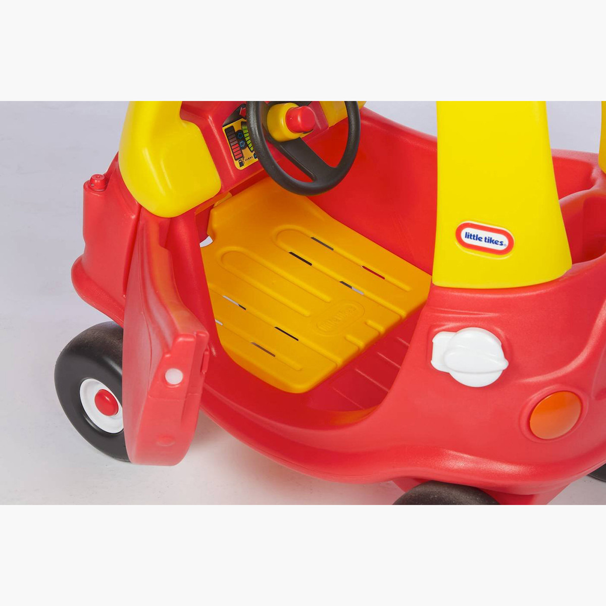 Cozy coupe clearance with handle