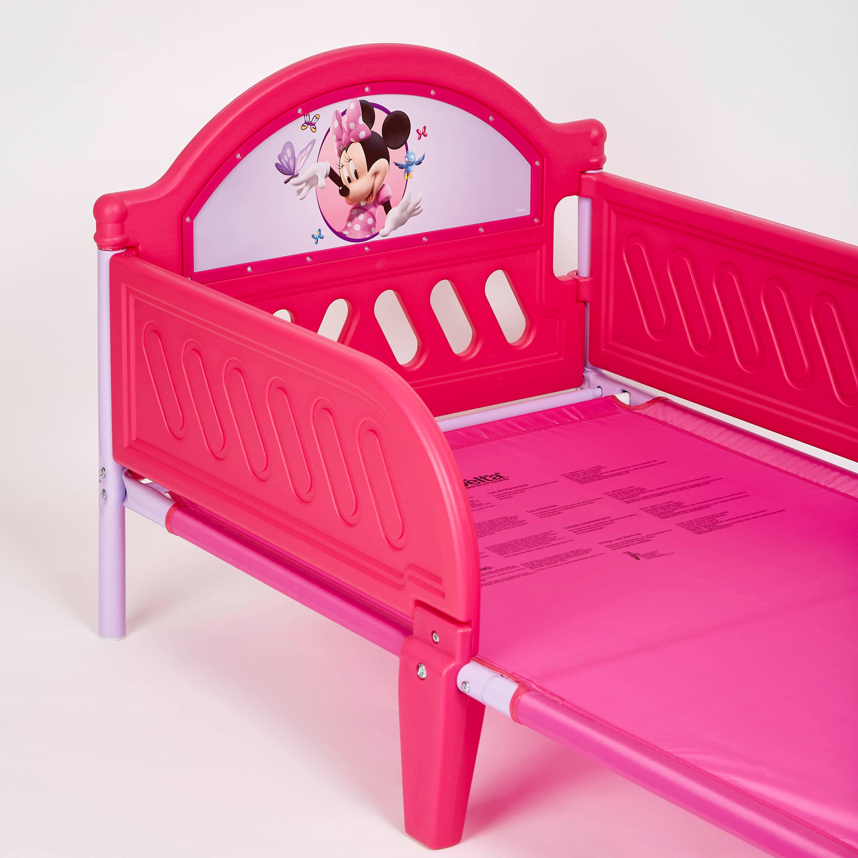 Pink store toddler bed