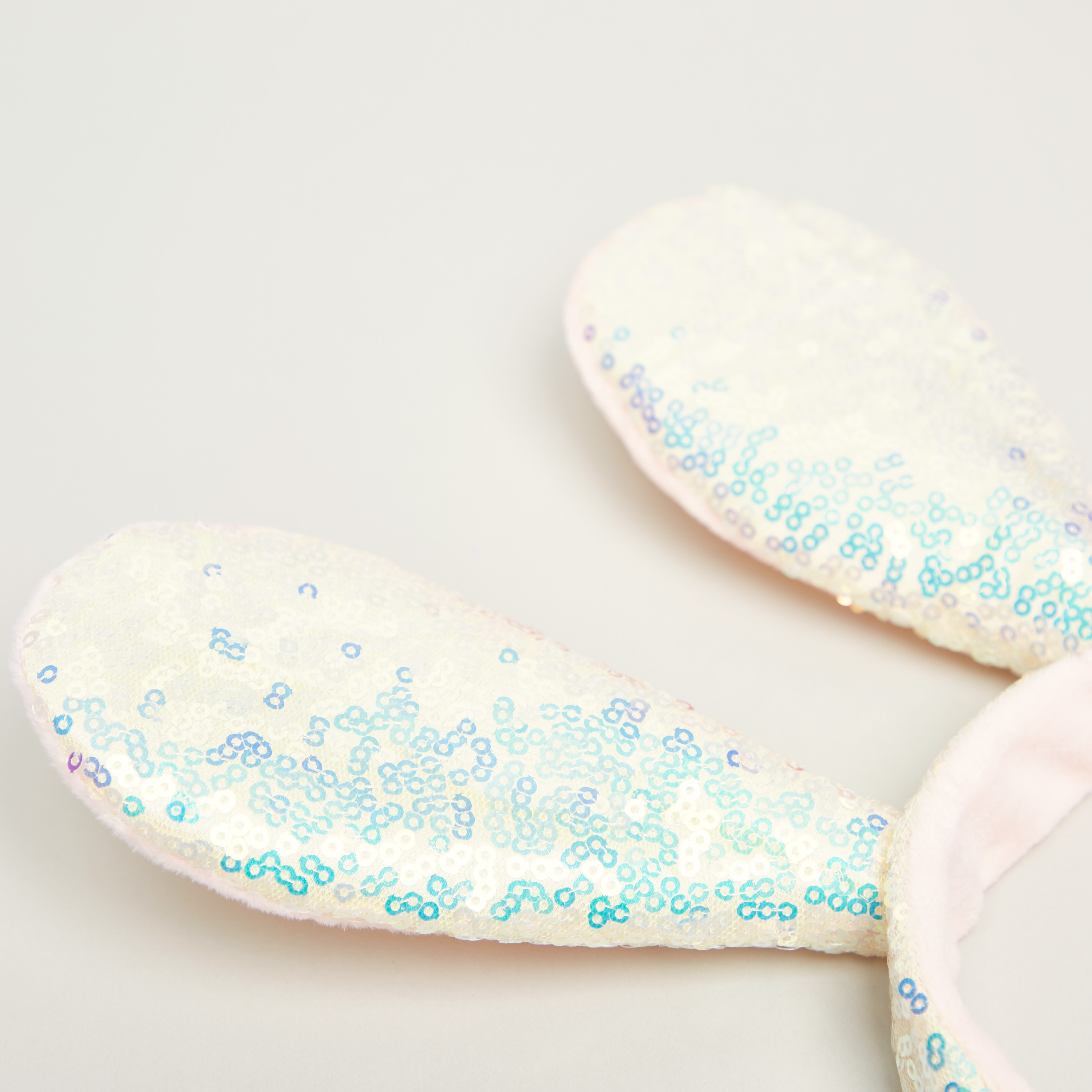 شريطة شعر صلبة بزخارف أذن أرنب مزينة بالترتر من تشارمز-baby-girls-accessories-hairaccessories-image-2
