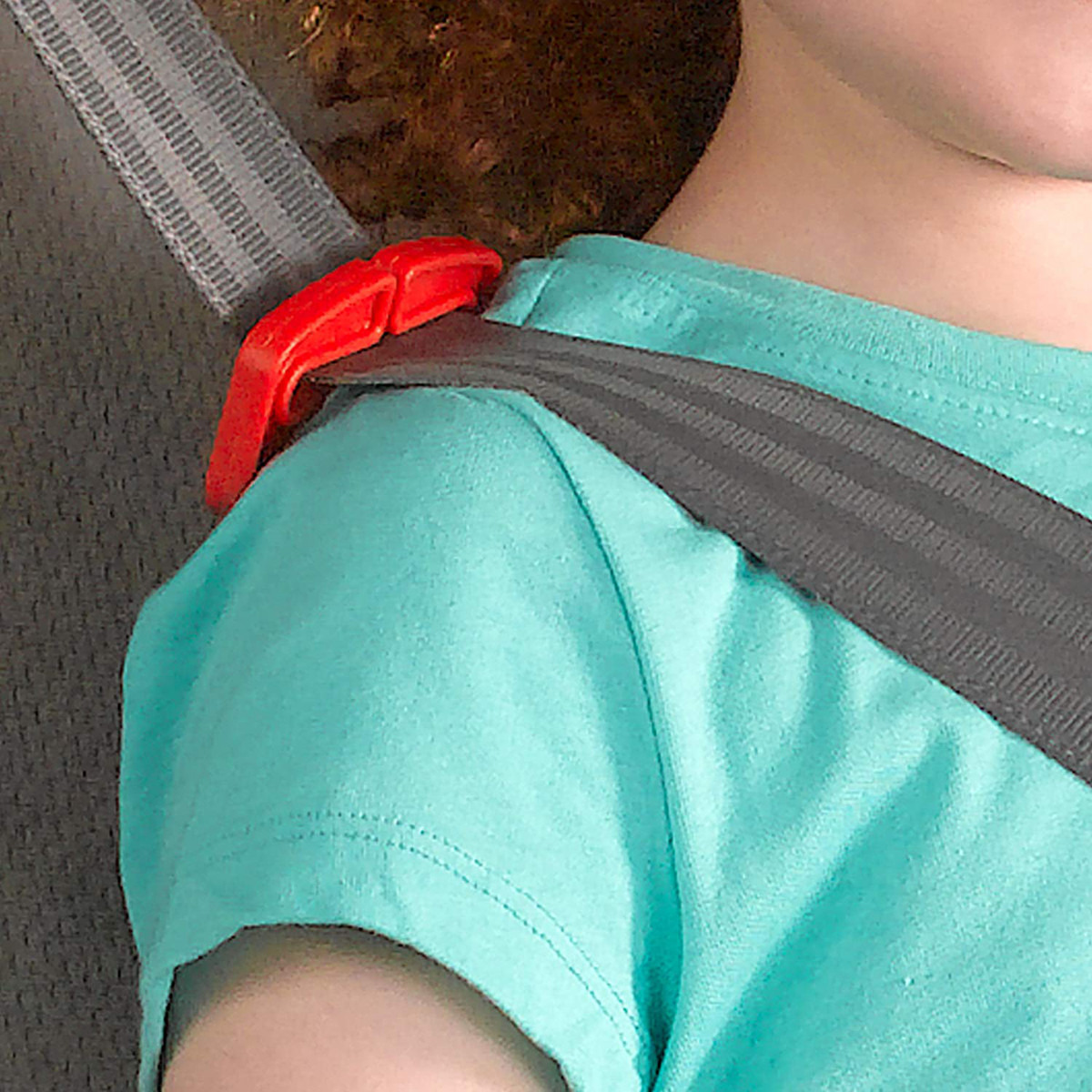 Chicco Gofit Backless Booster Car Seat-baby-gear-carseats-image-4