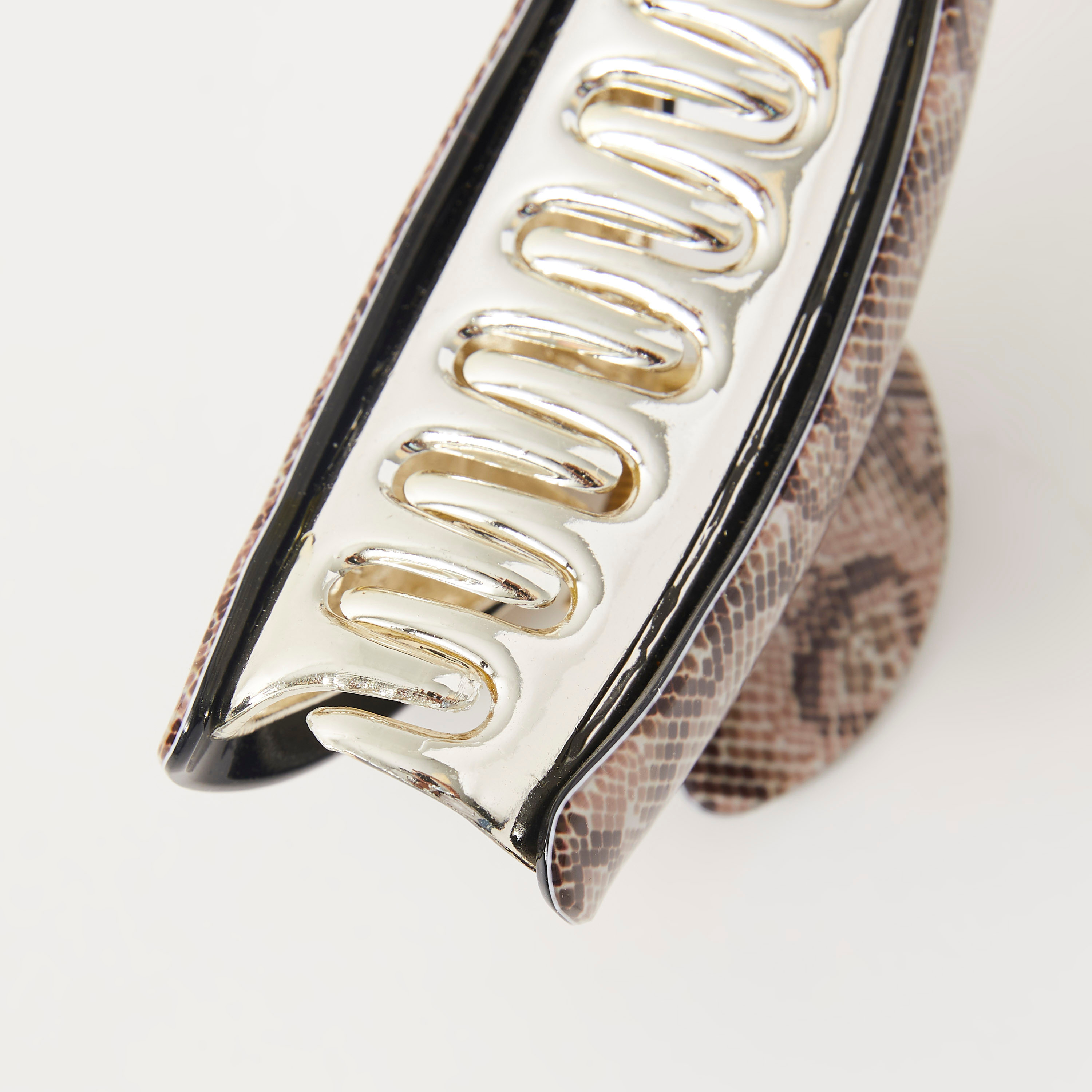 مشبك شعر بتصميم نصف دائرة وملمس جلد الزواحف-women-hairaccessories-clamps-image-4