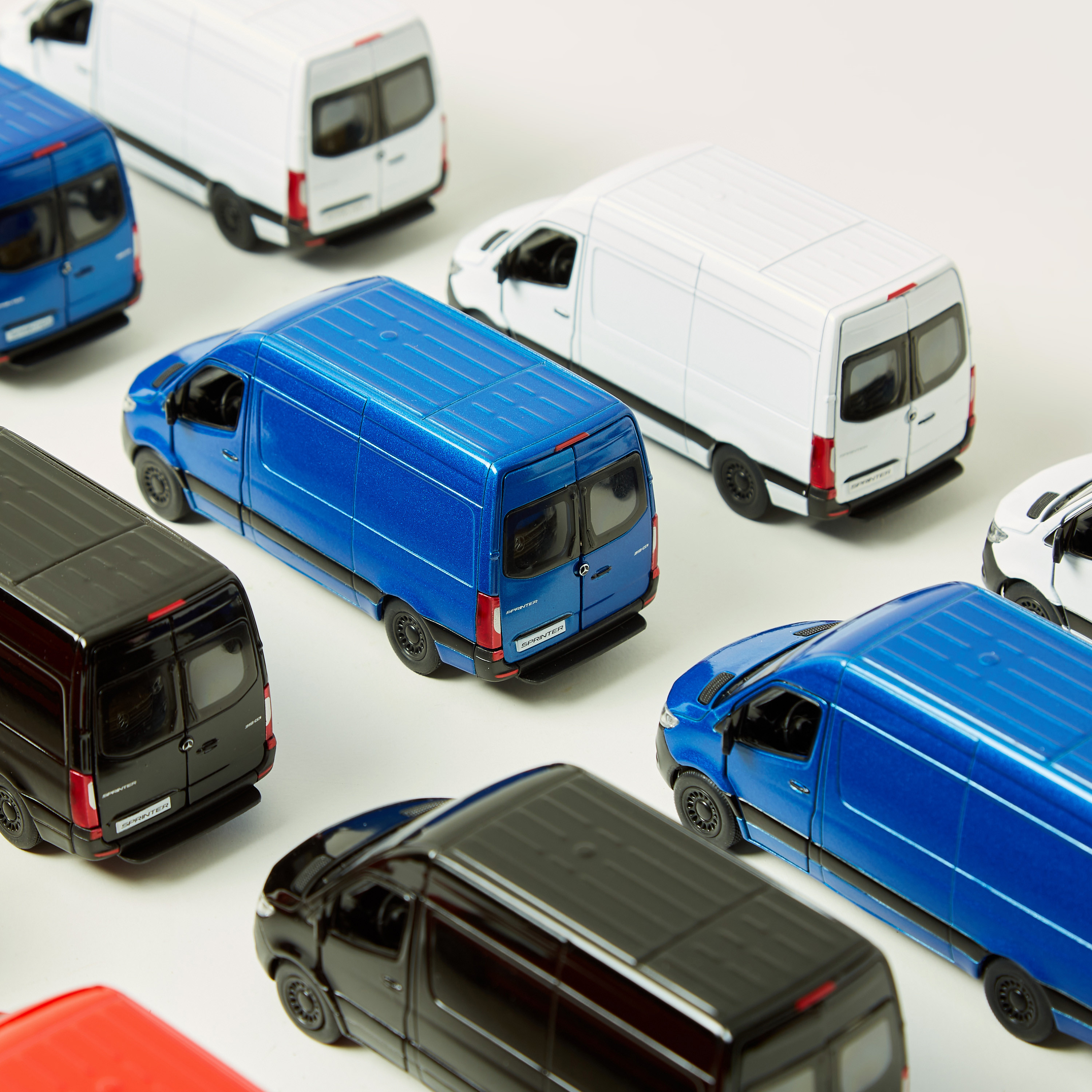 لعبة سيارة مرسيدس بنز سبرينتر من كينجز توي-toys-playvehicles-cars-image-4