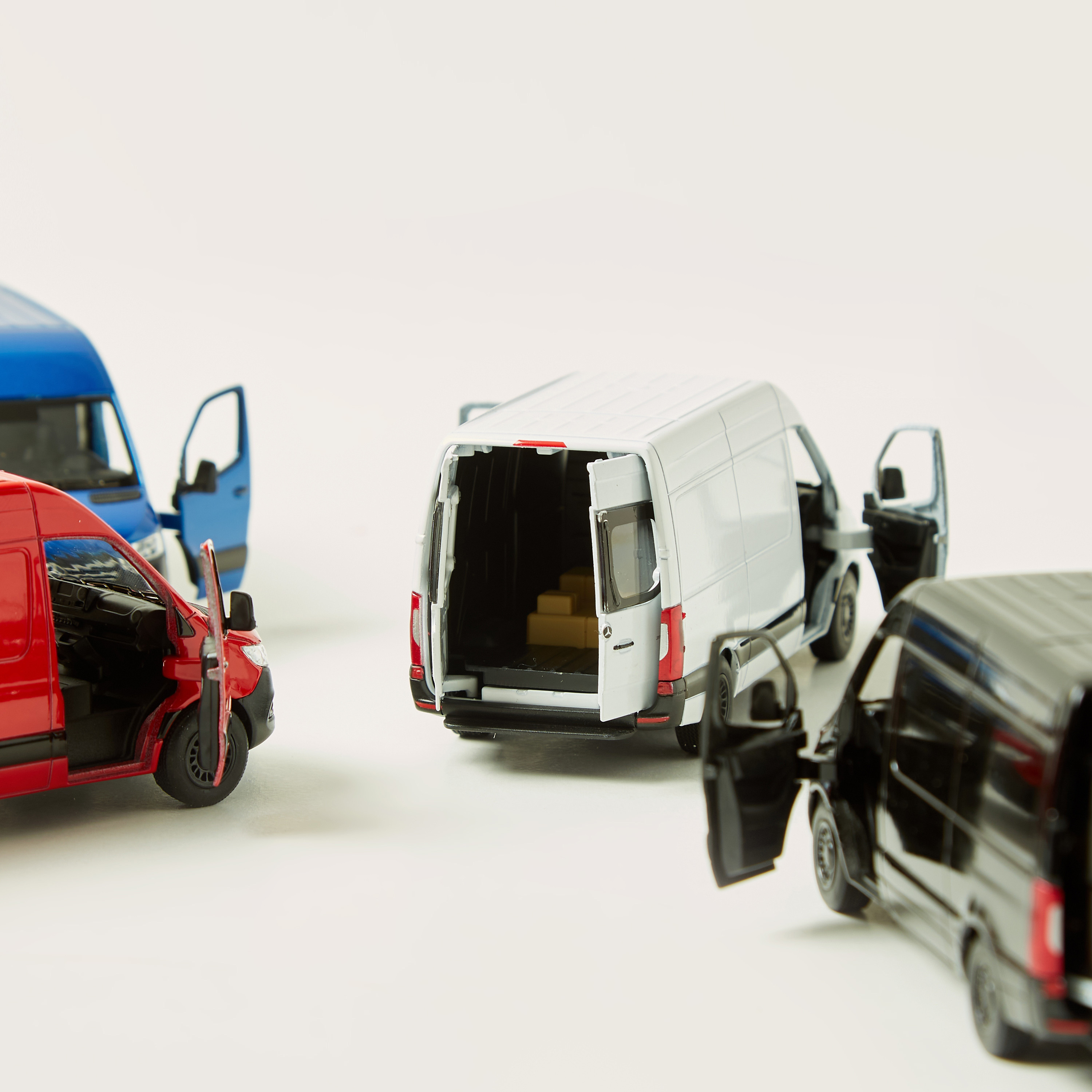 لعبة سيارة مرسيدس بنز سبرينتر من كينجز توي-toys-playvehicles-cars-image-6