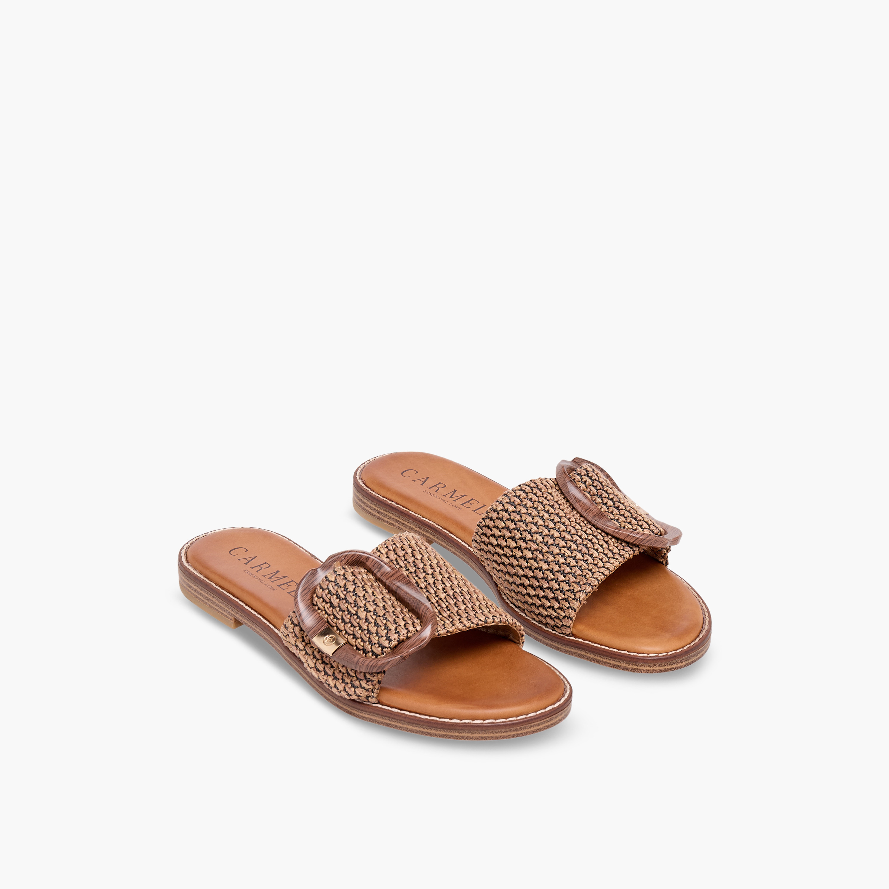 صندل جلد بارز الملمس من كارميلا-women-shoes-flats-sandals-image-1