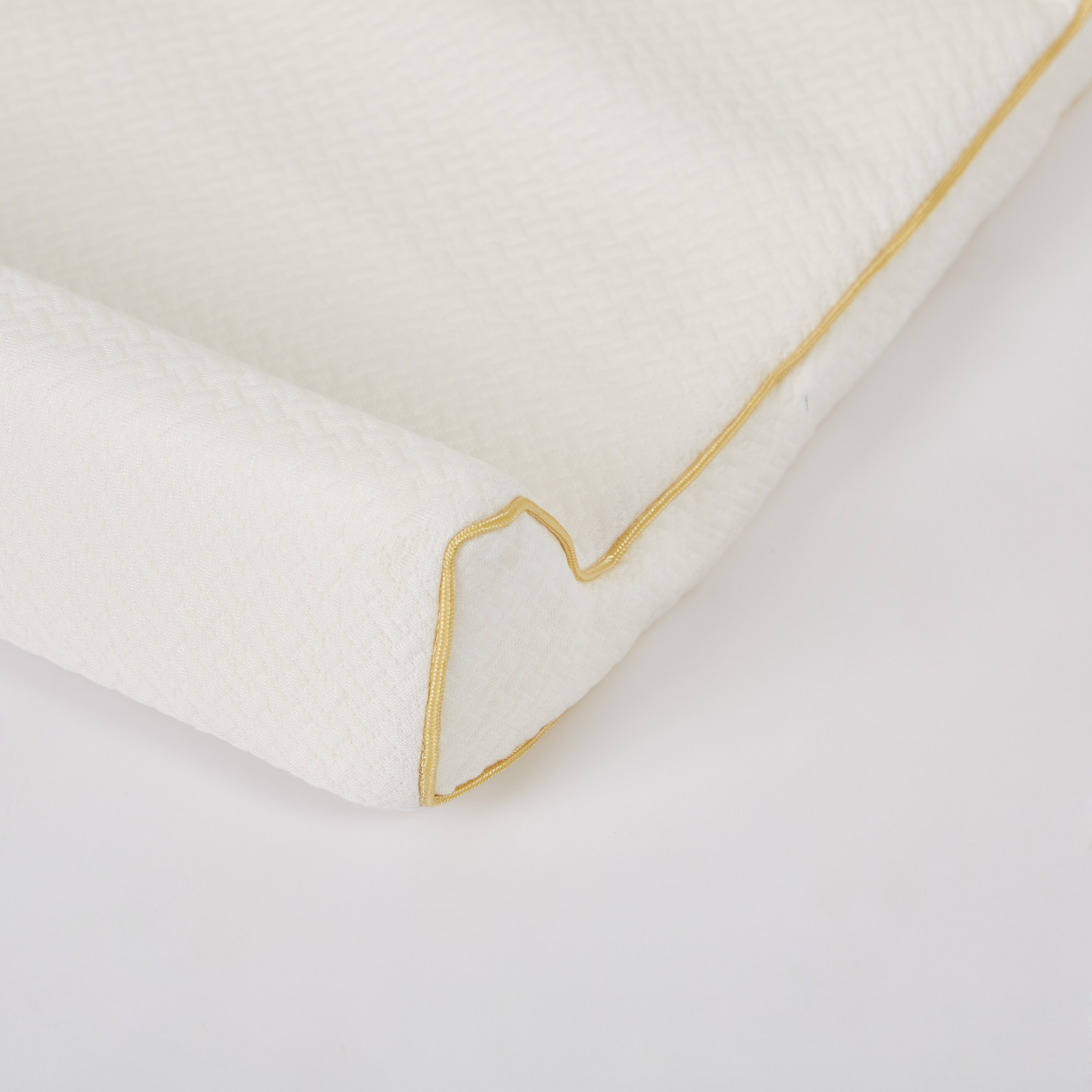 وسادة تغيير حفاضات بارزة الملمس بإبزيم إغلاق من مون-baby-diapering-changingmats-image-2