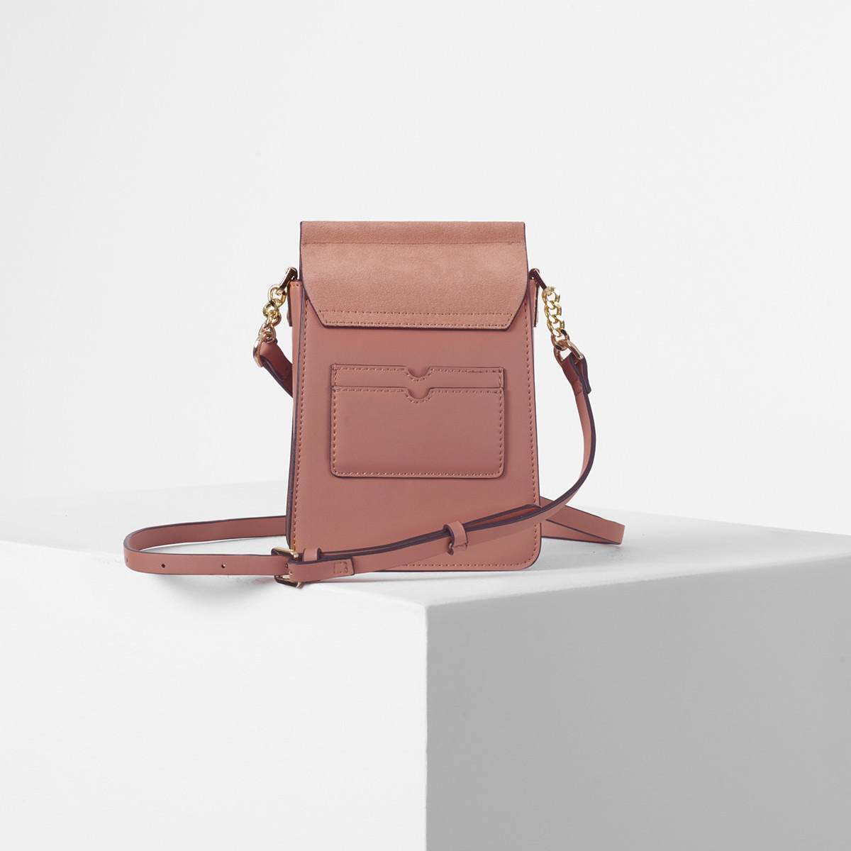 شنطة كروس بودي للهاتف بتزيينات حلقة هولي من لولا جراي-women-bagsandwallets-handbags-image-19