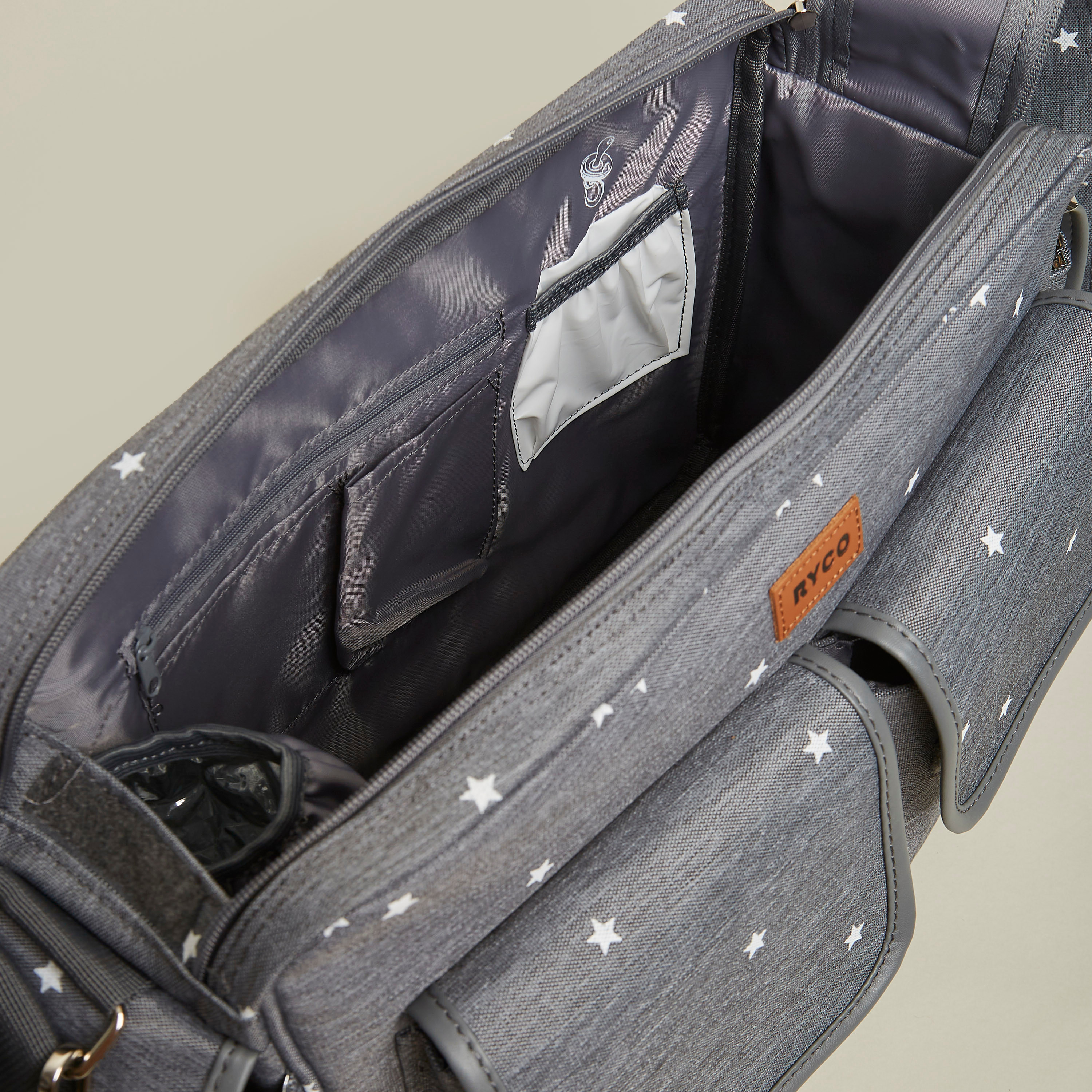 شنطة حفاضات بطبعات نجمة من ريكو صوفي-baby-gear-diaperbags-image-6