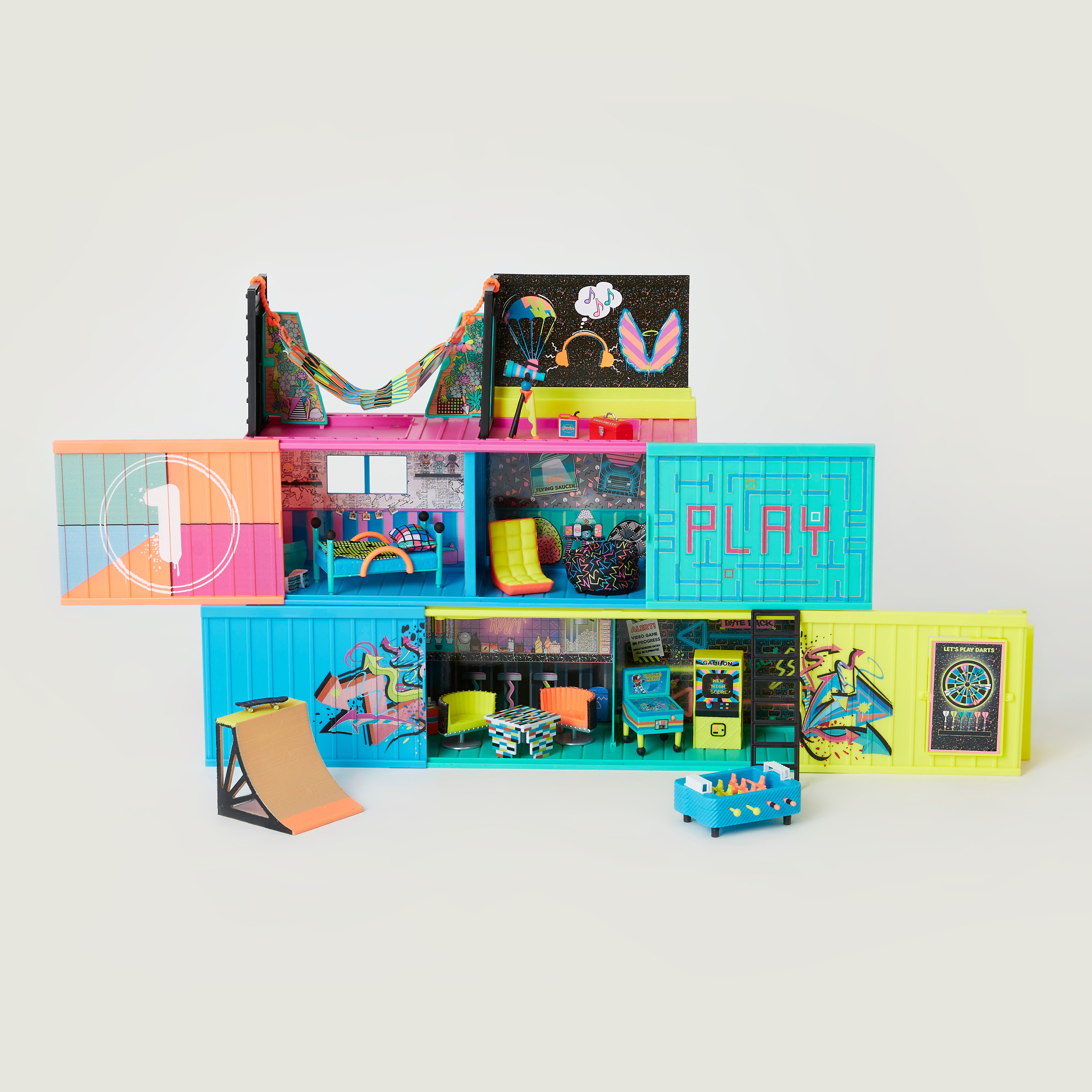L.O.L. Surprise! Maison Clubhouse Playset-toys-dollsandplaysets-dollhouses-image-1