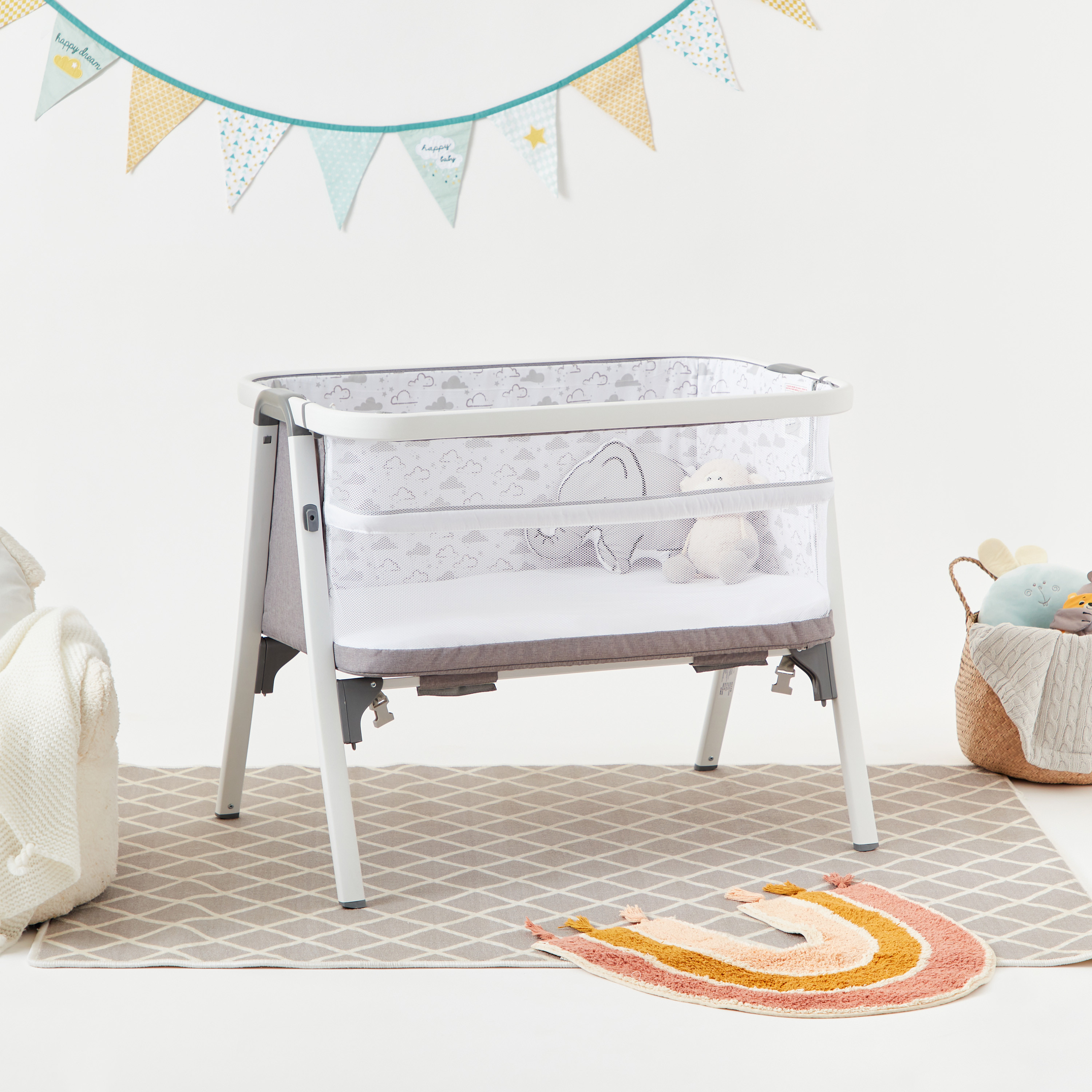 Mothercare chicco next online to me mattress