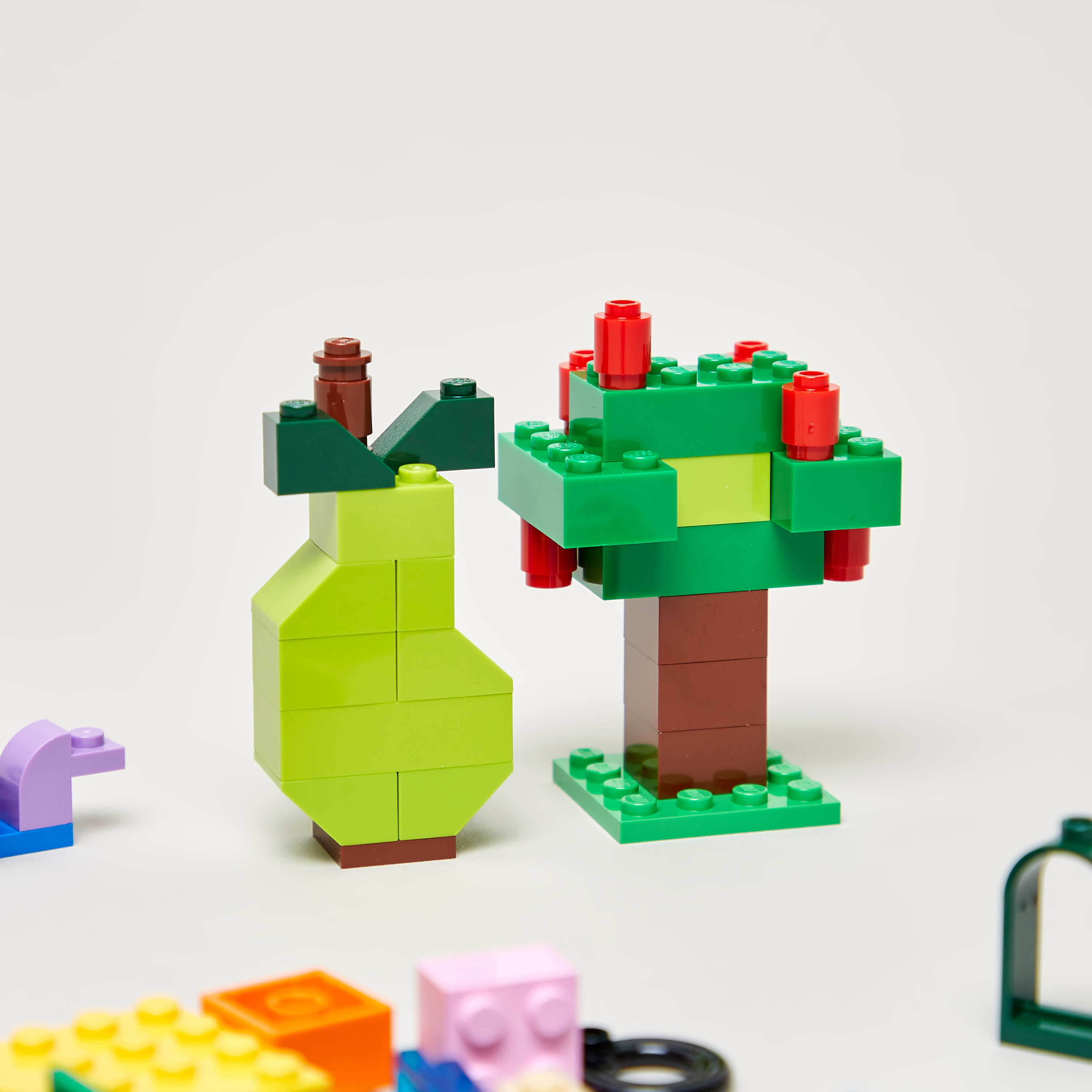 LEGO Creative Building Bricks Playset-toys-buildingblocks-blocks-image-3
