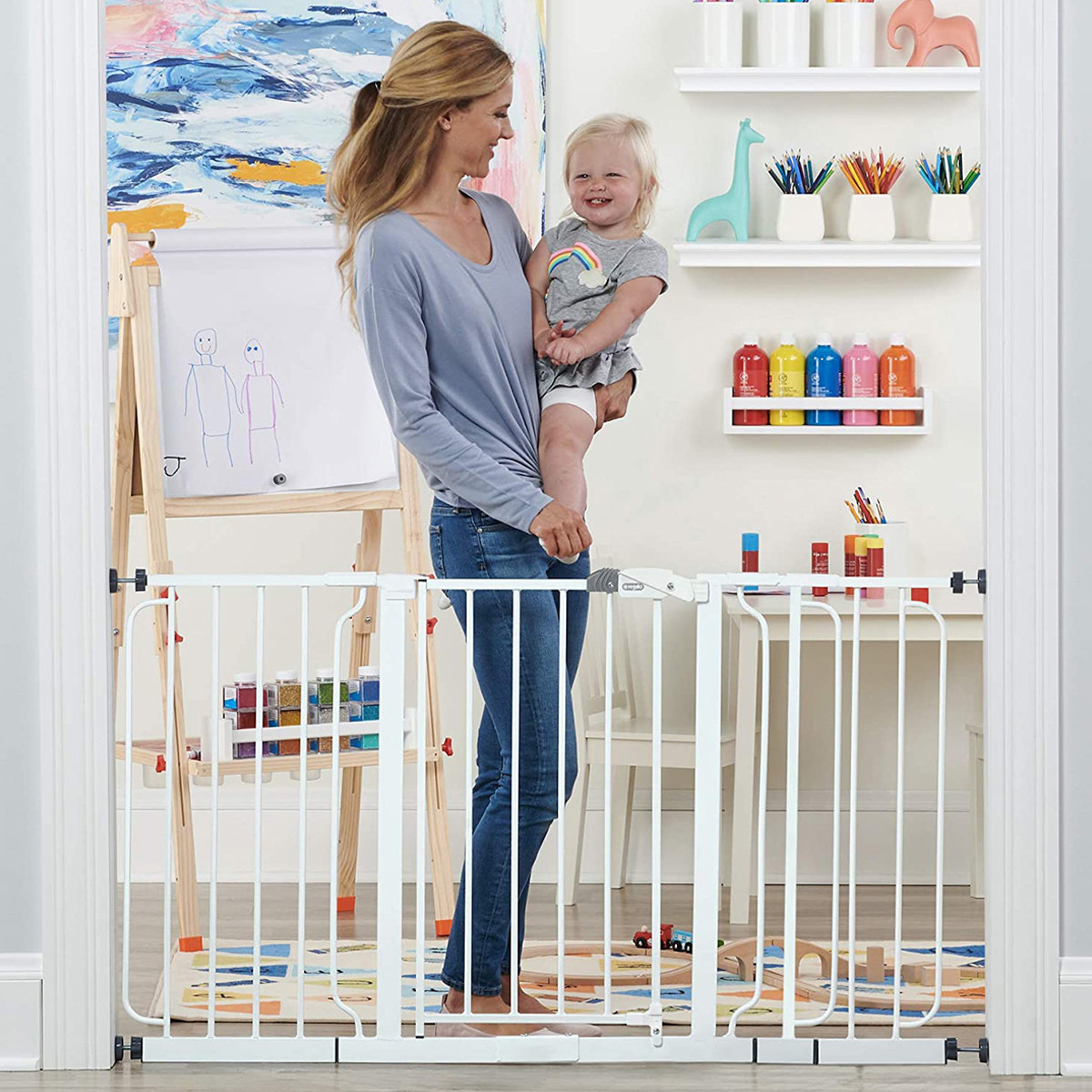 Regalo Widespan Extra Wide Baby Gate-baby-healthandsafety-babyproofing-image-2