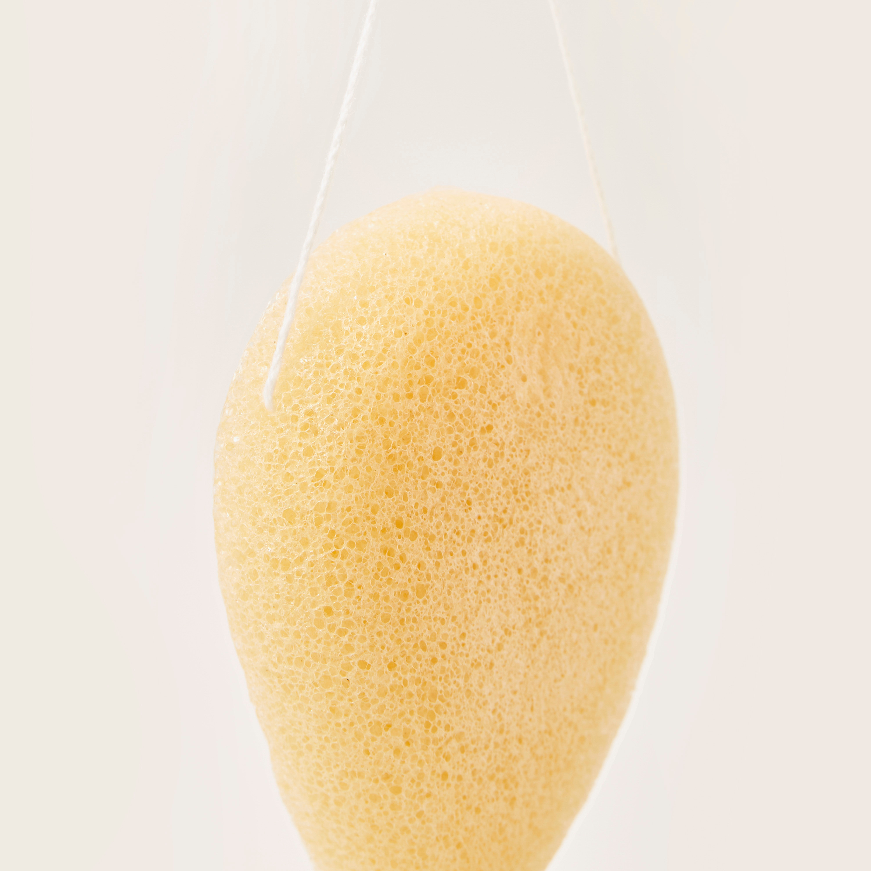 Bebecare Tear Drop Turmeric Konjac Bath Sponge-baby-bathandcare-bathtubs-image-2