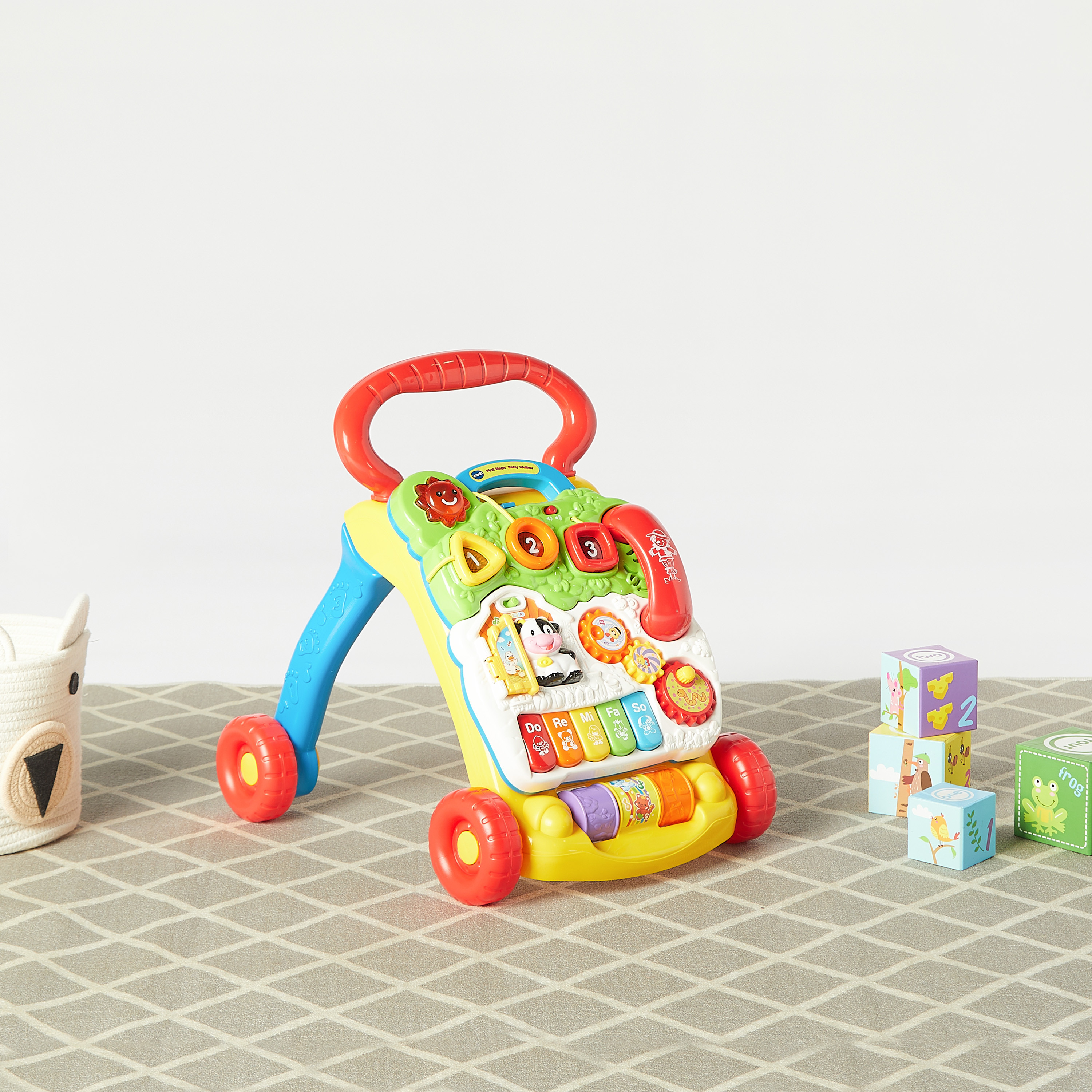 مشاية أطفال فيرست ستيب من في تيك-baby-infantactivity-walkers-image-1