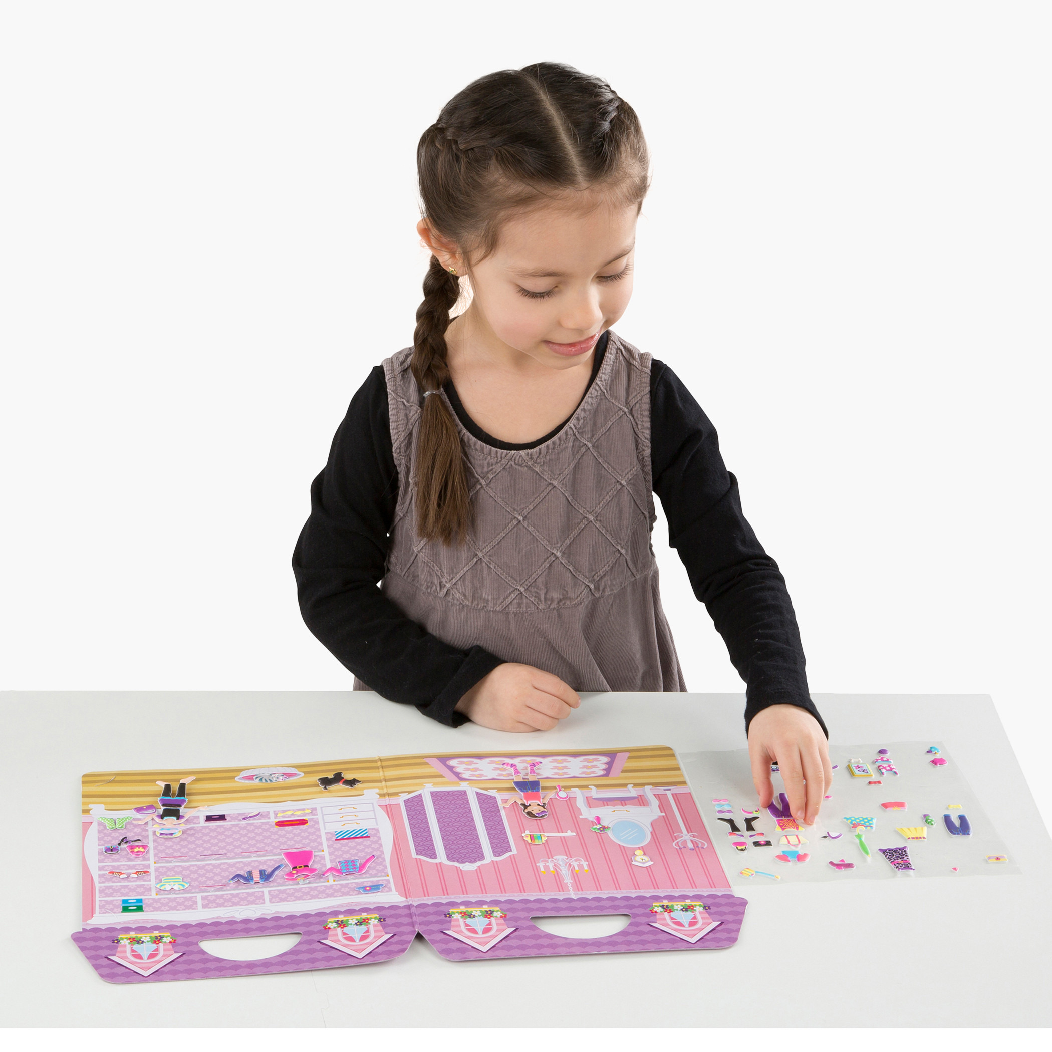 مجموعة ألعاب ملصقات الملابس من ميليسا آند دوج-books-english-childrenbooks-image-6