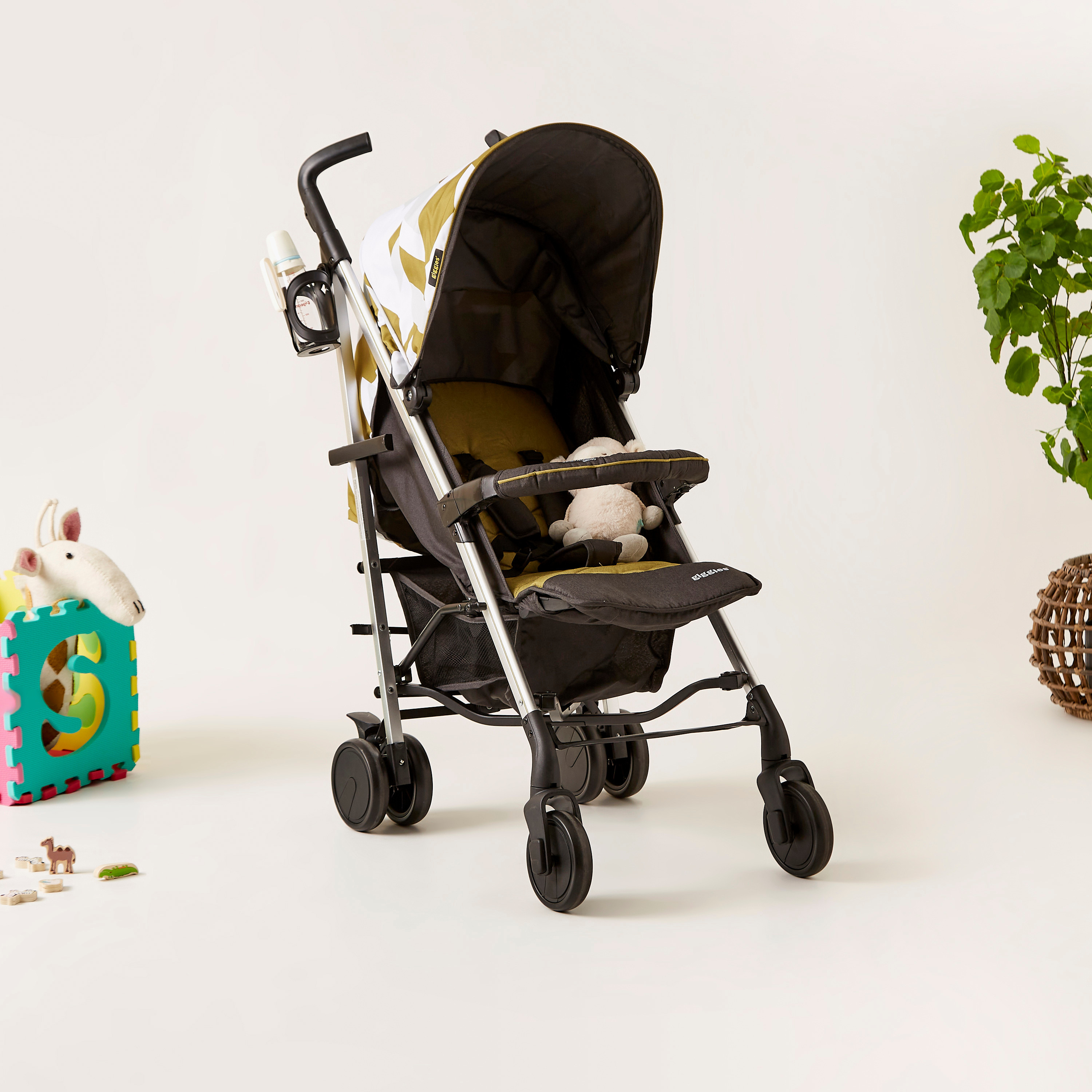 Giggles Solex Printed Gold Baby Buggy with Canopy and Multi-Position Reclining Seat (Upto 3 years) -baby-gear-strollersandprams-buggies-image-1