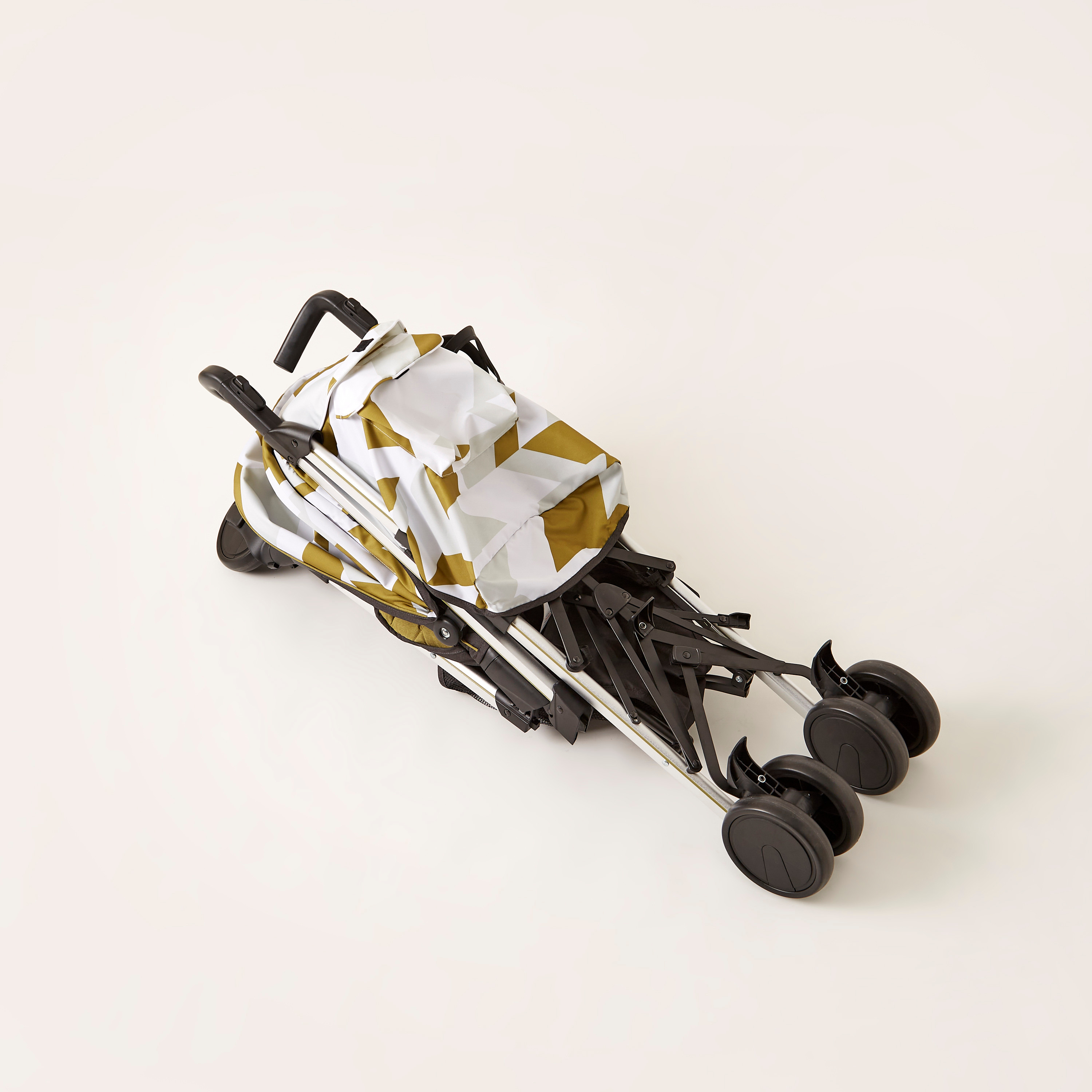 Giggles Solex Printed Gold Baby Buggy with Canopy and Multi-Position Reclining Seat (Upto 3 years) -baby-gear-strollersandprams-buggies-image-11