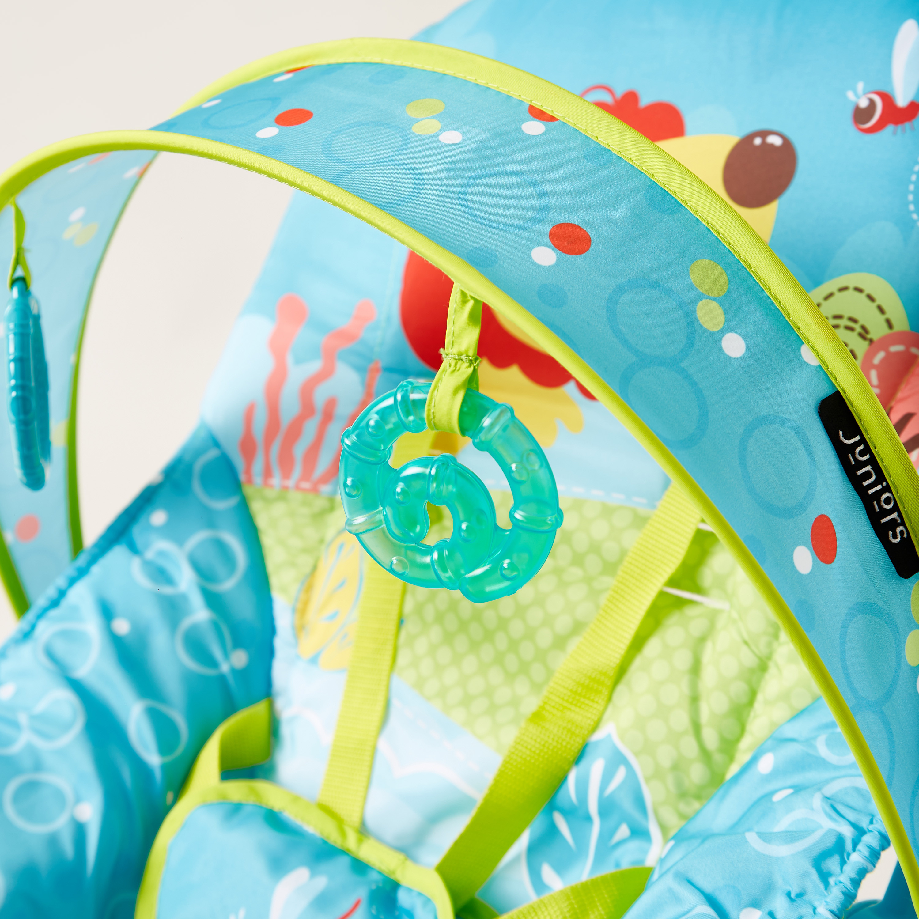 كرسي هزاز للأطفال بطبعات جرافيل من جونيورز-baby-infantactivity-rockers-image-7